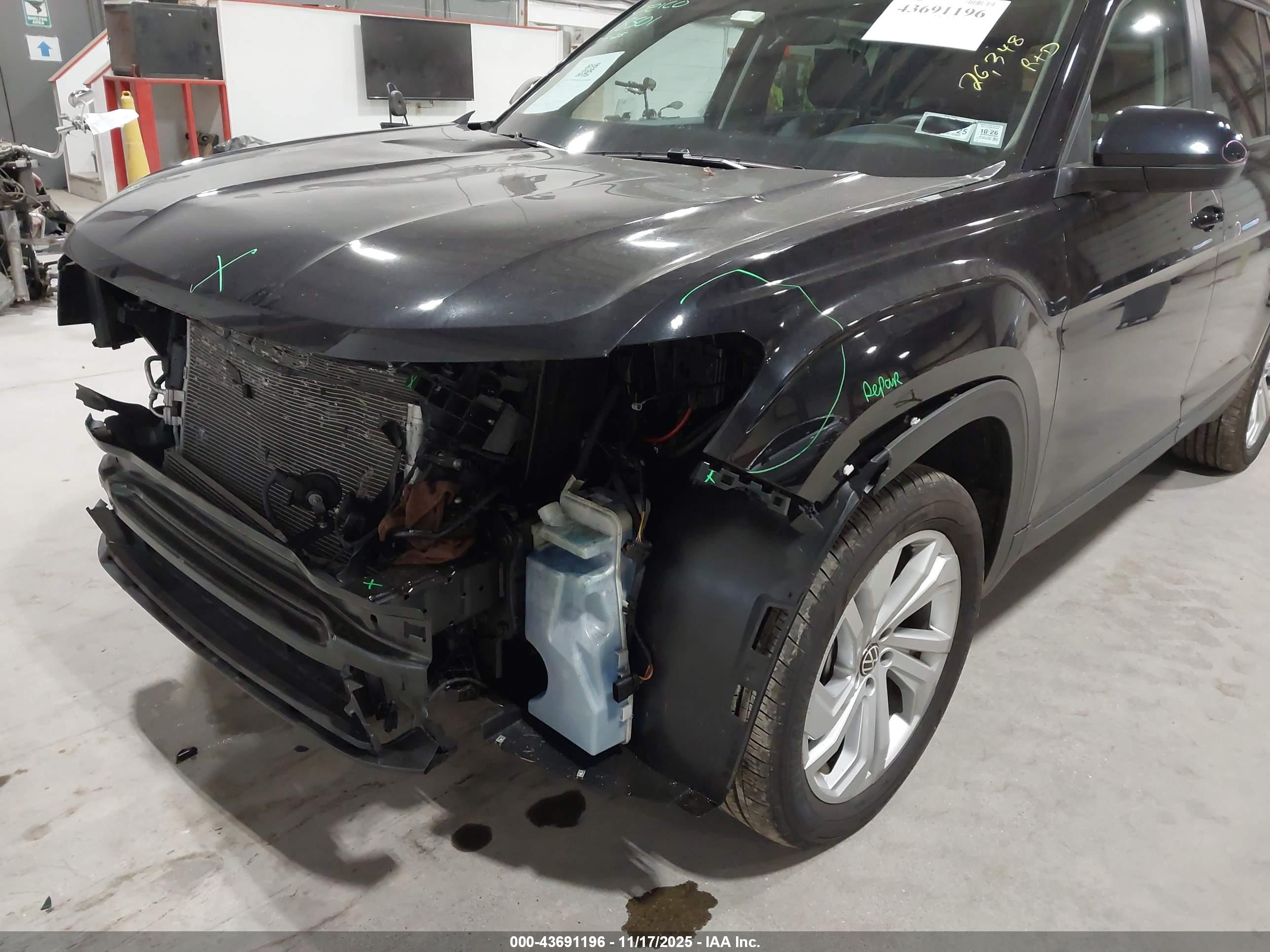 VOLKSWAGEN ATLAS image 6