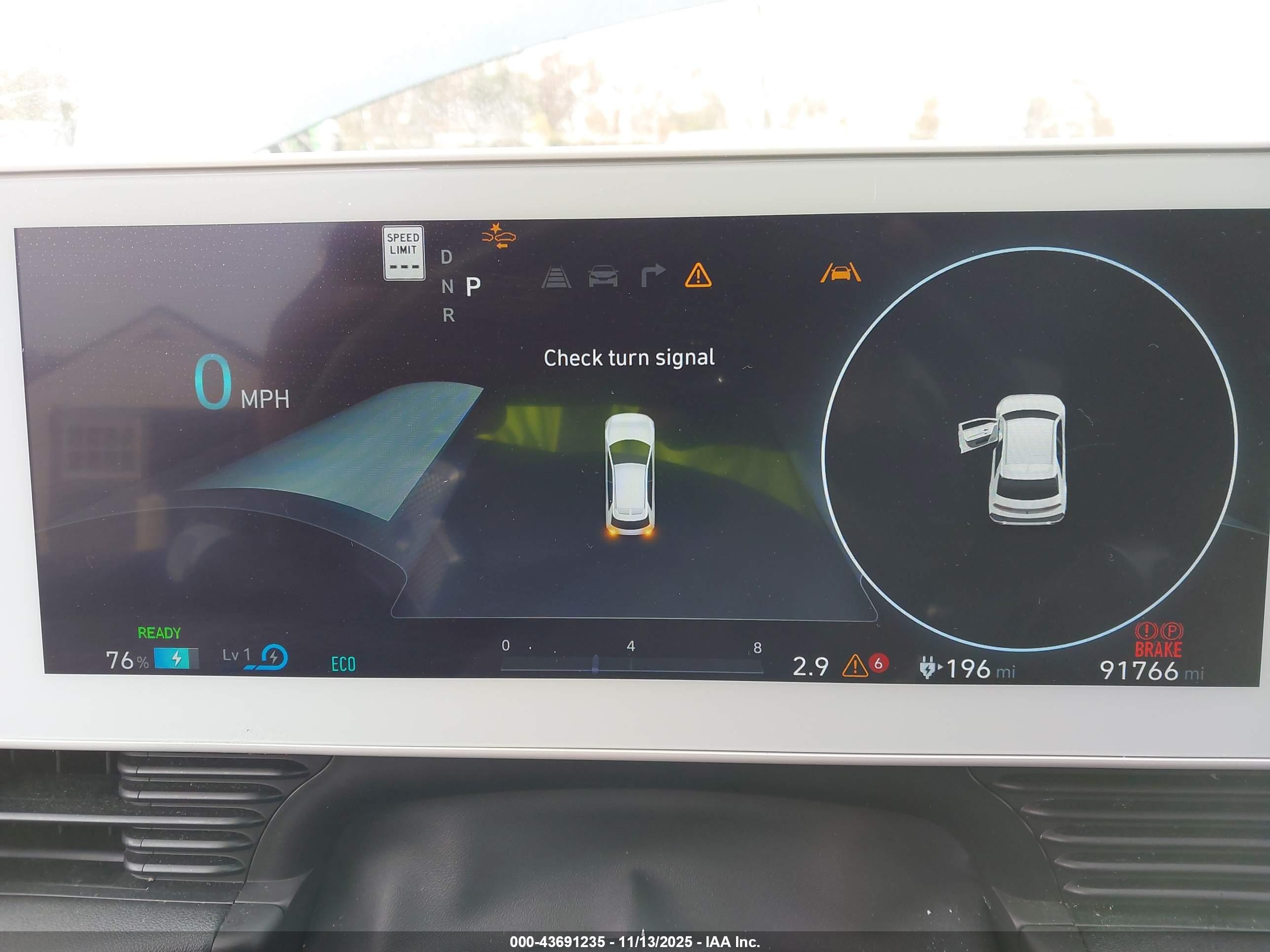 HYUNDAI IONIQ image 7