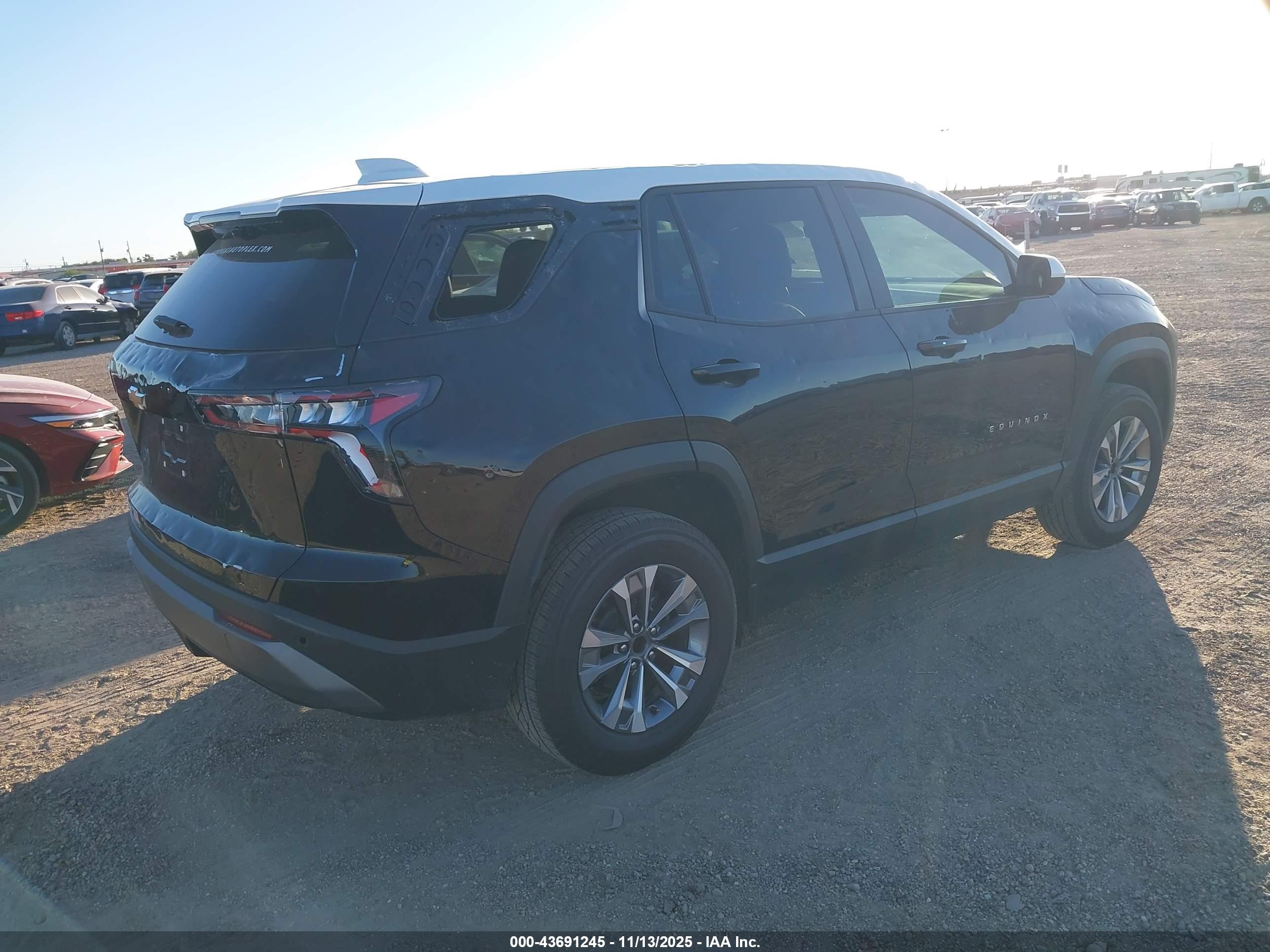 CHEVROLET EQUINOX image 4