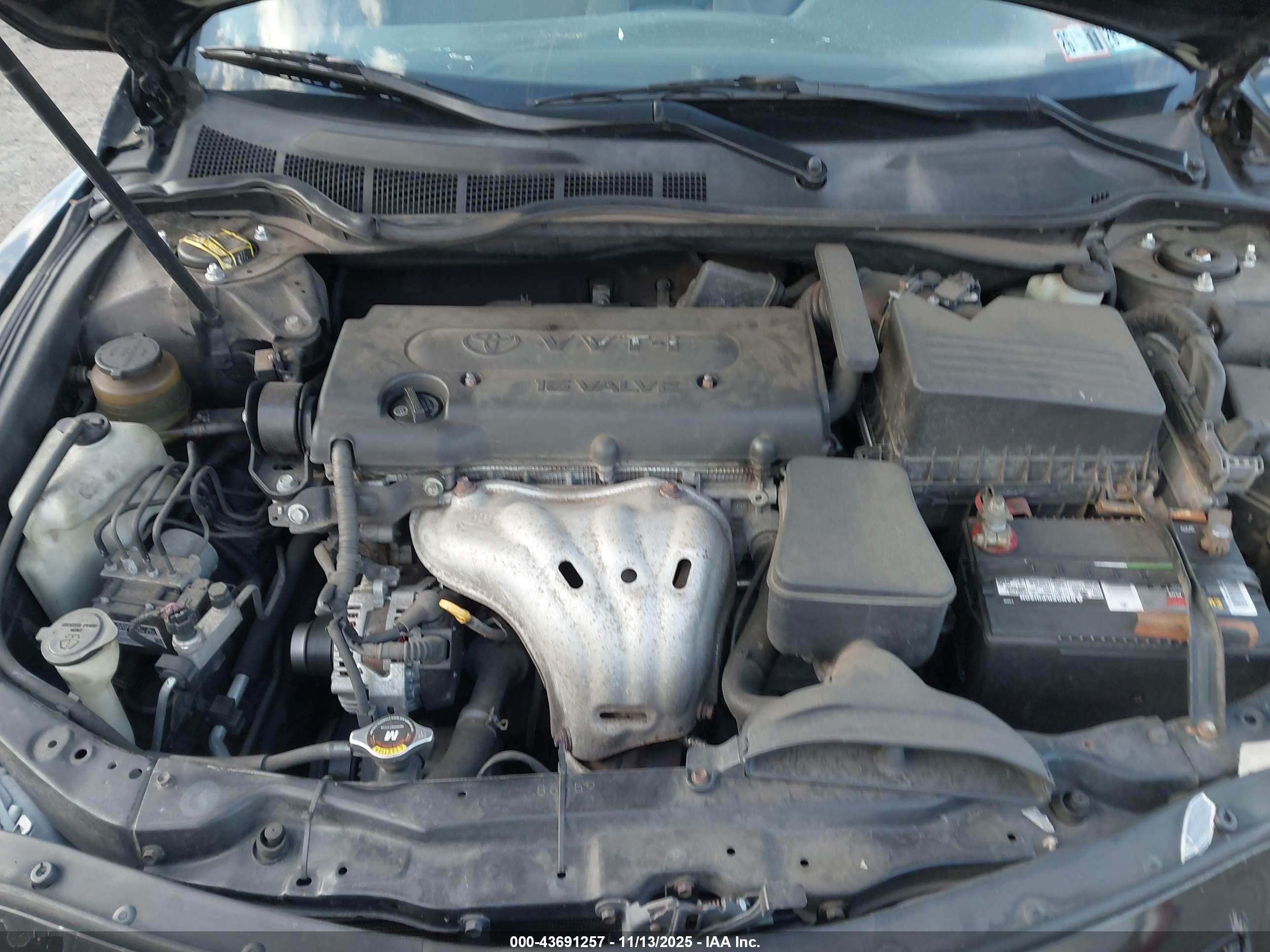 TOYOTA CAMRY image 10
