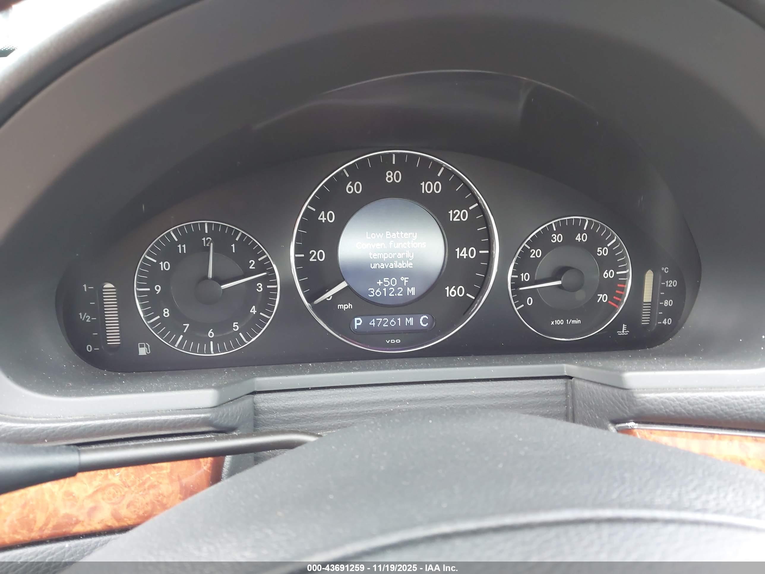 MERCEDES-BENZ E image 7