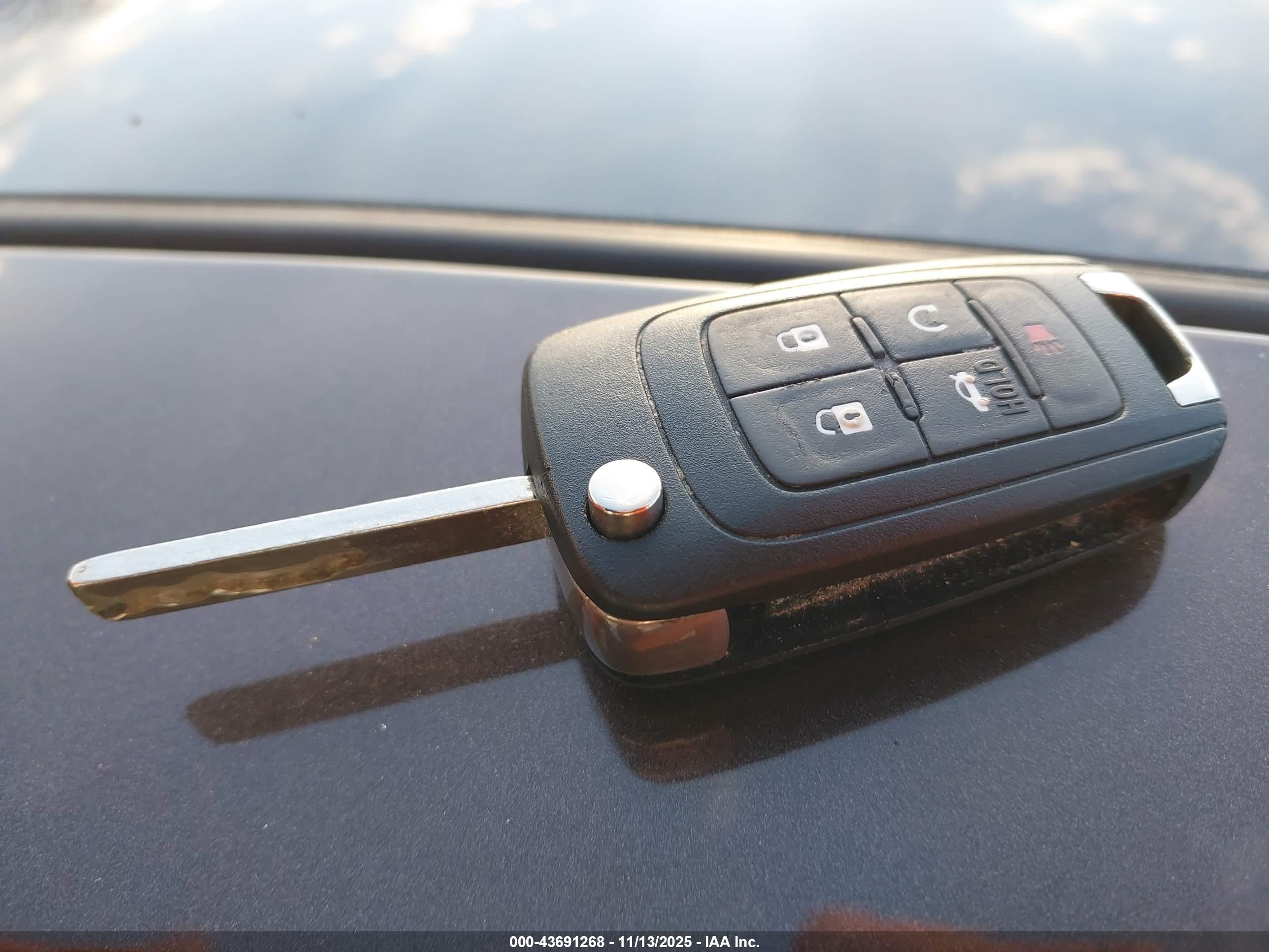 CHEVROLET CRUZE image 11