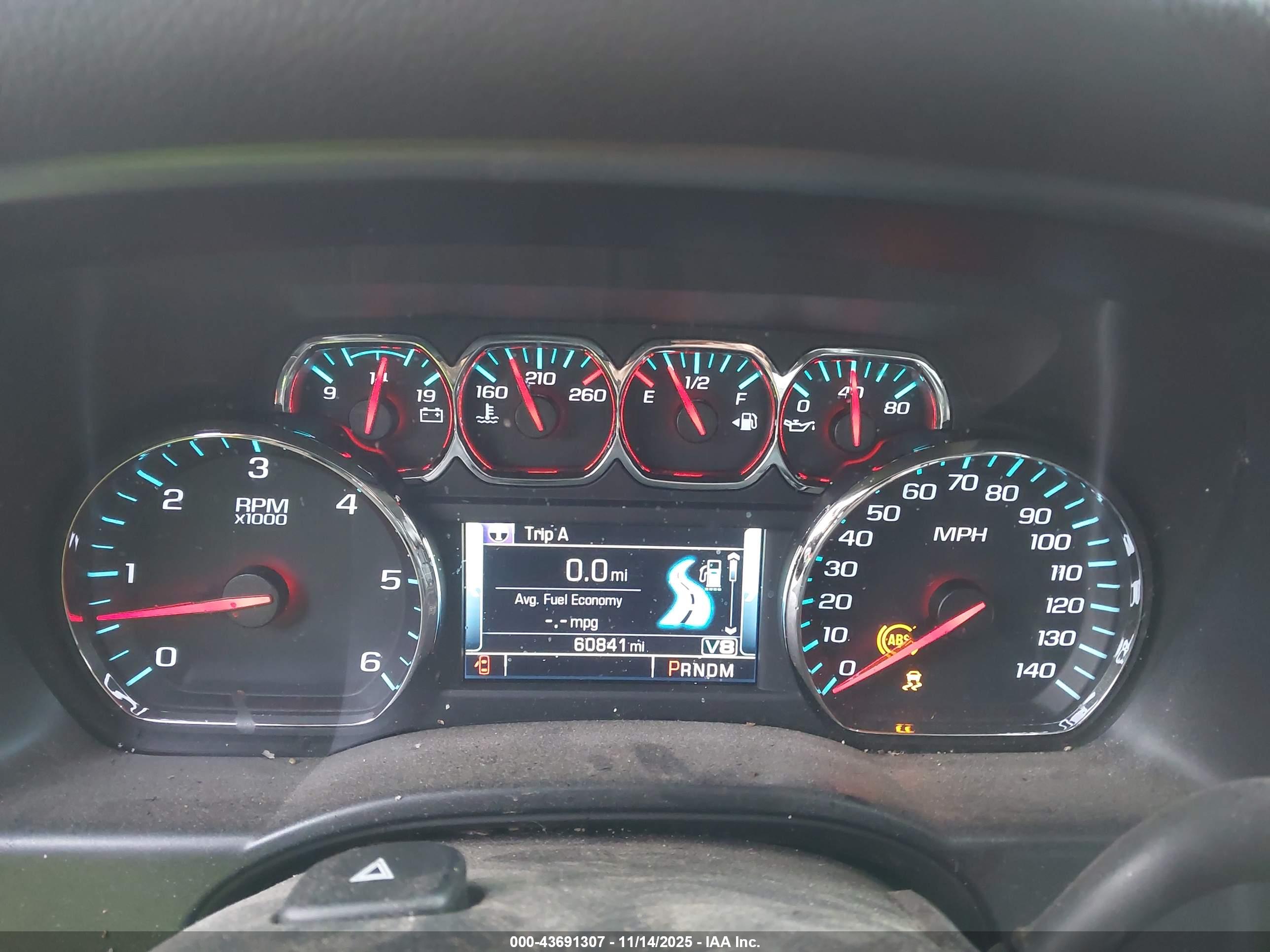 CHEVROLET SILVERADO image 7