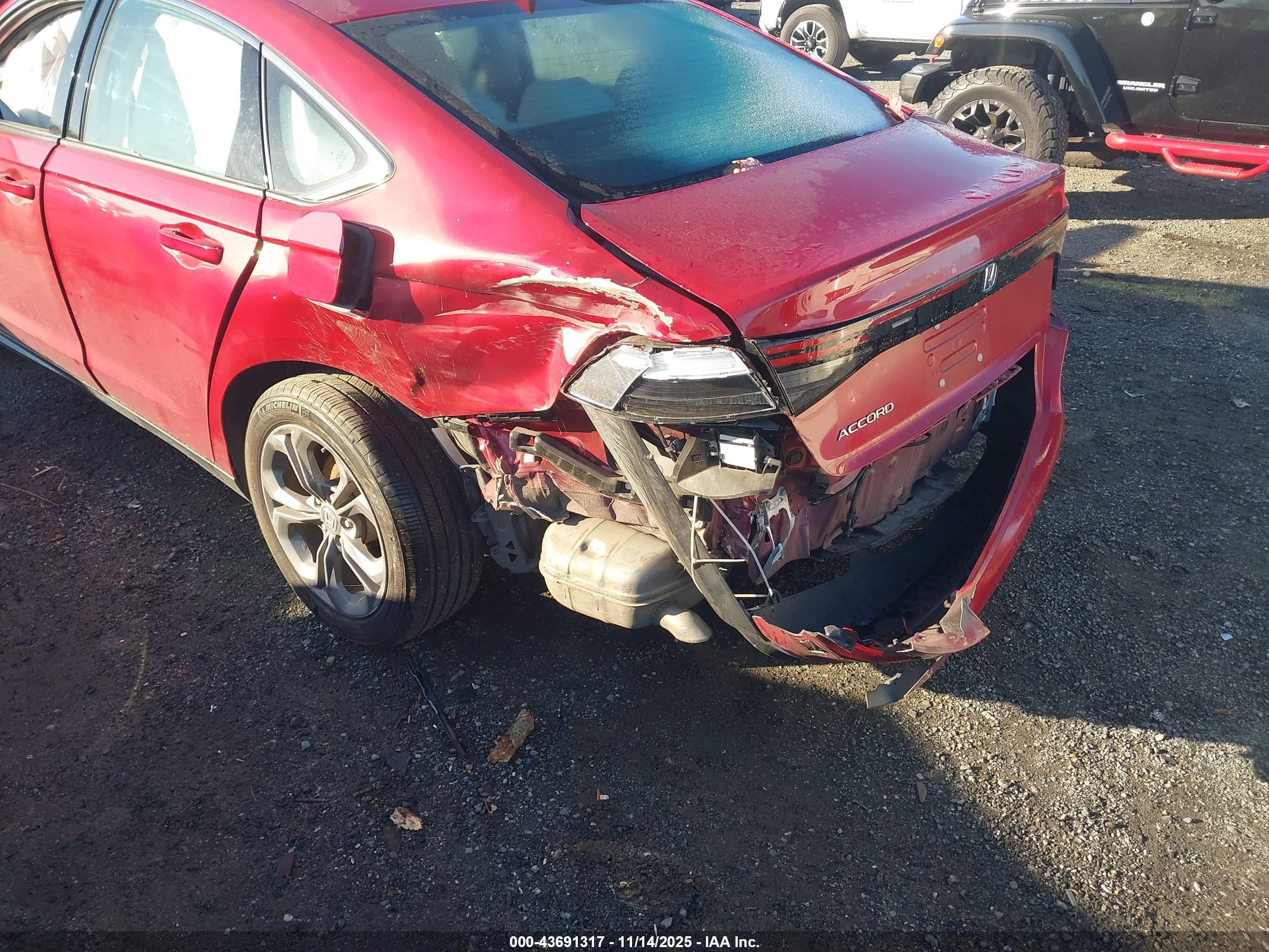 HONDA ACCORD image 6