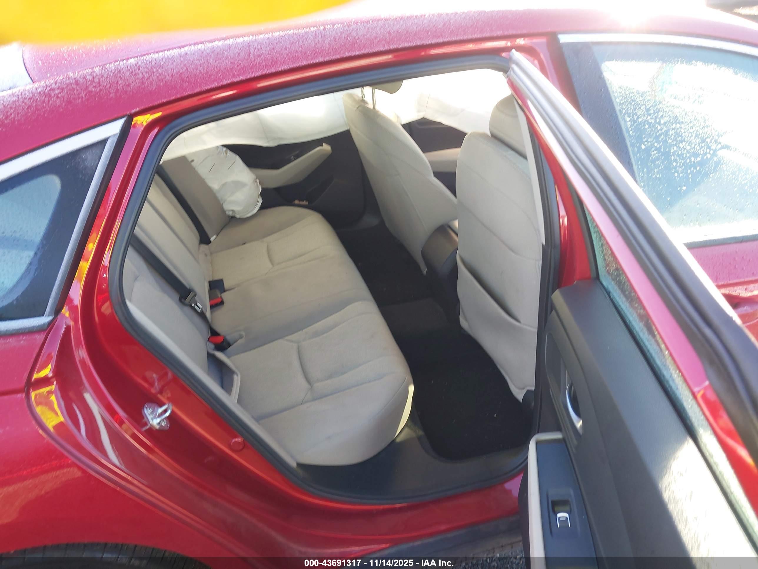 HONDA ACCORD image 8