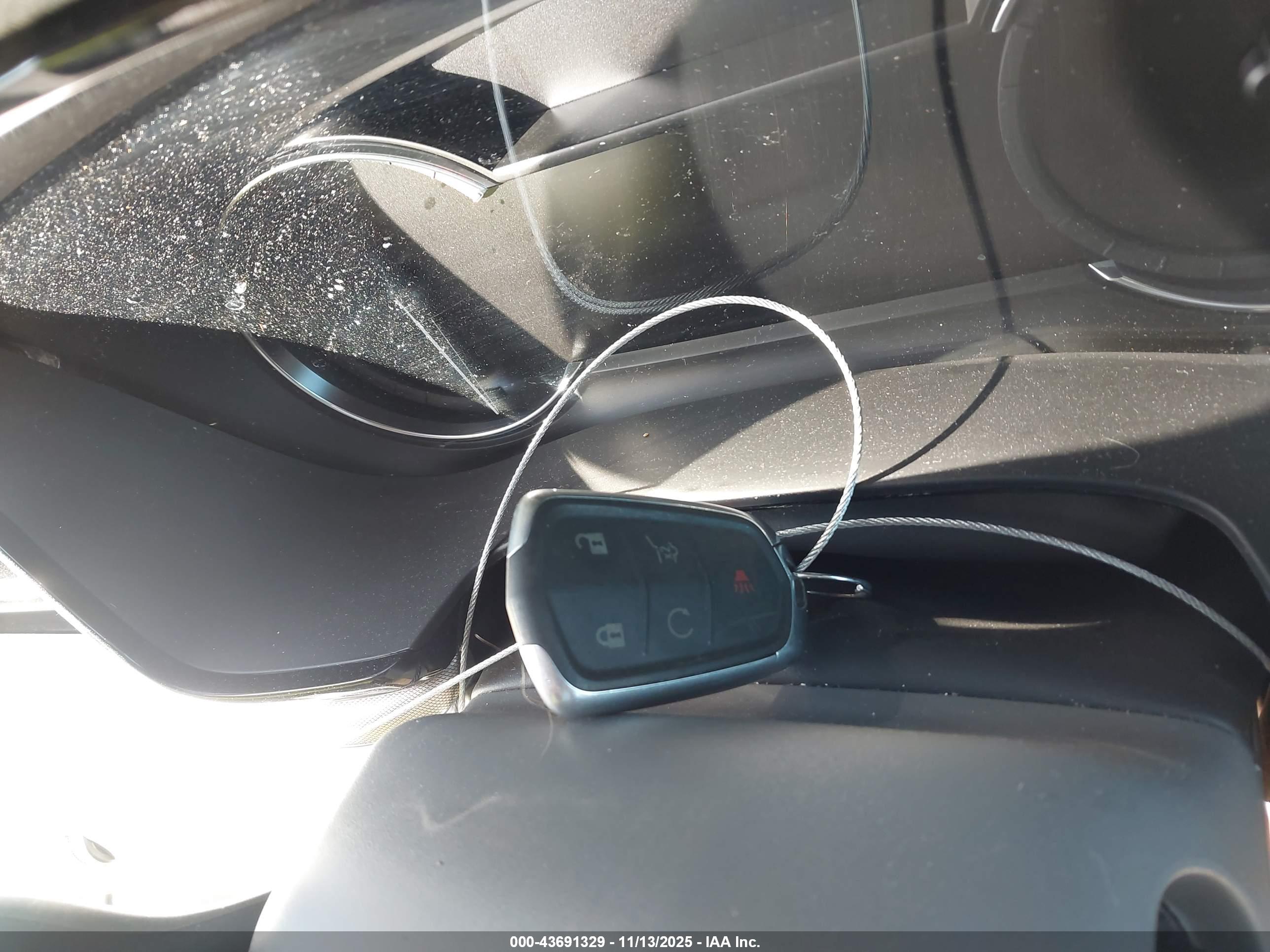 CADILLAC XT5 image 11