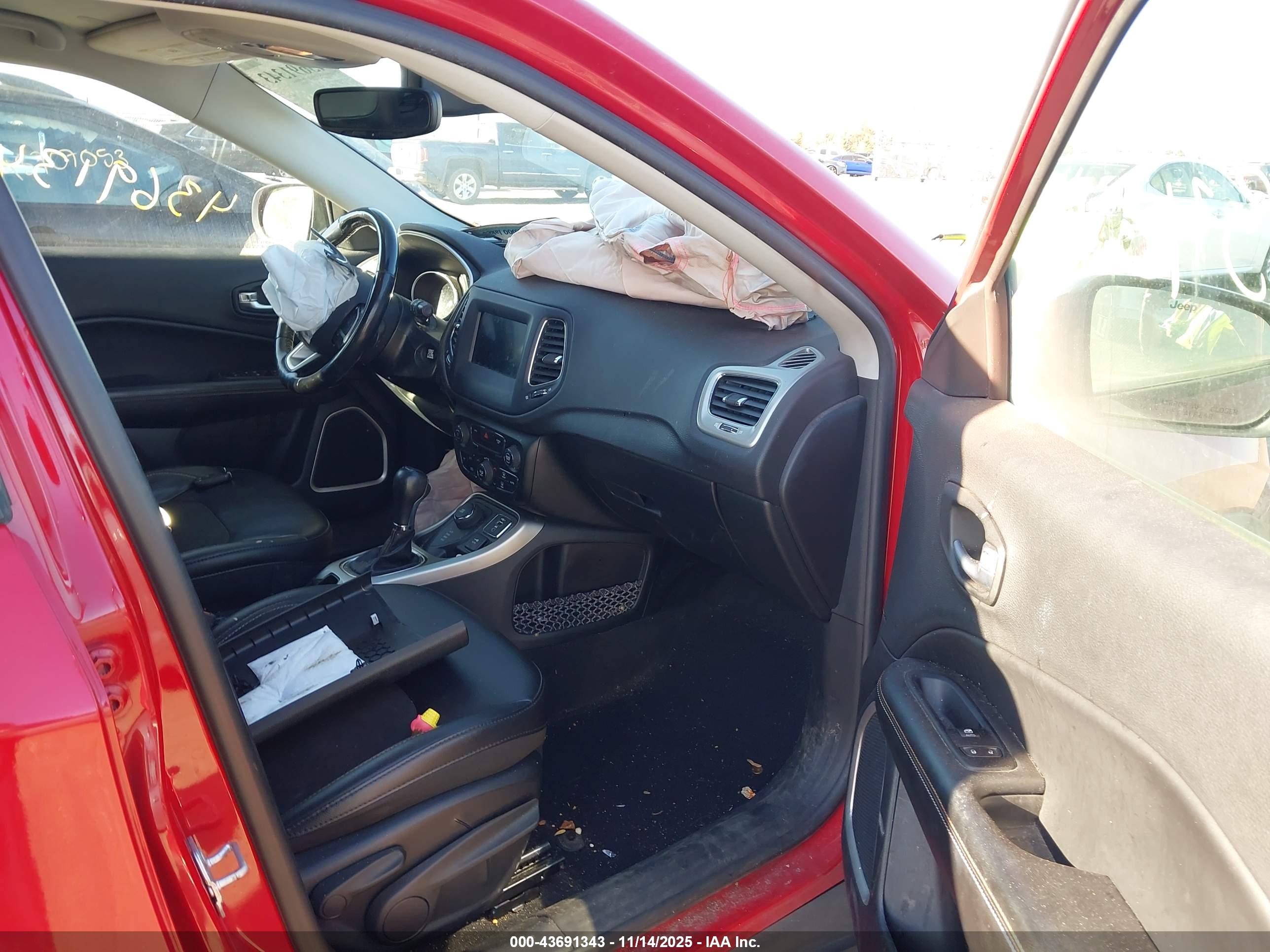 JEEP COMPASS image 5