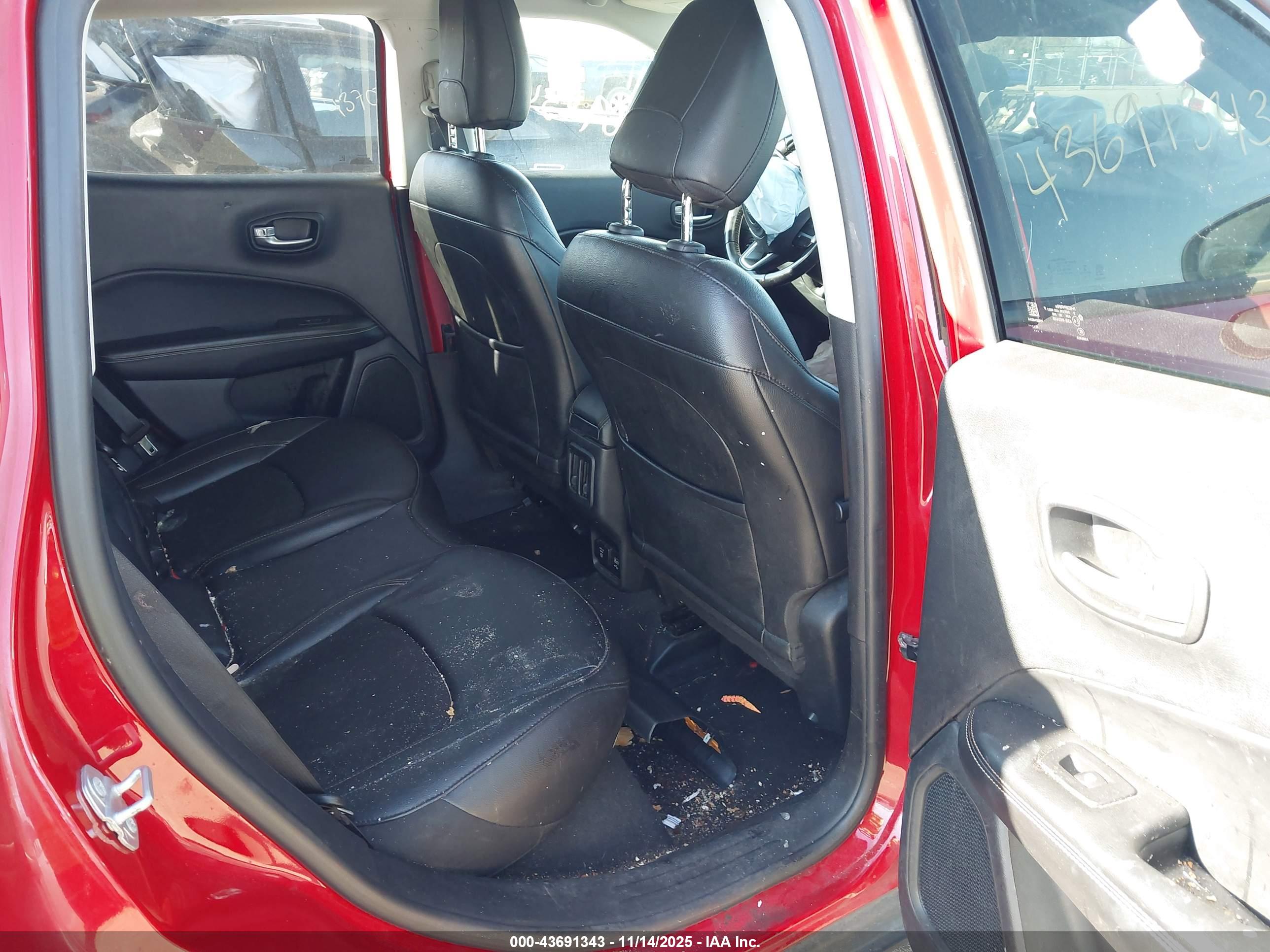 JEEP COMPASS image 8