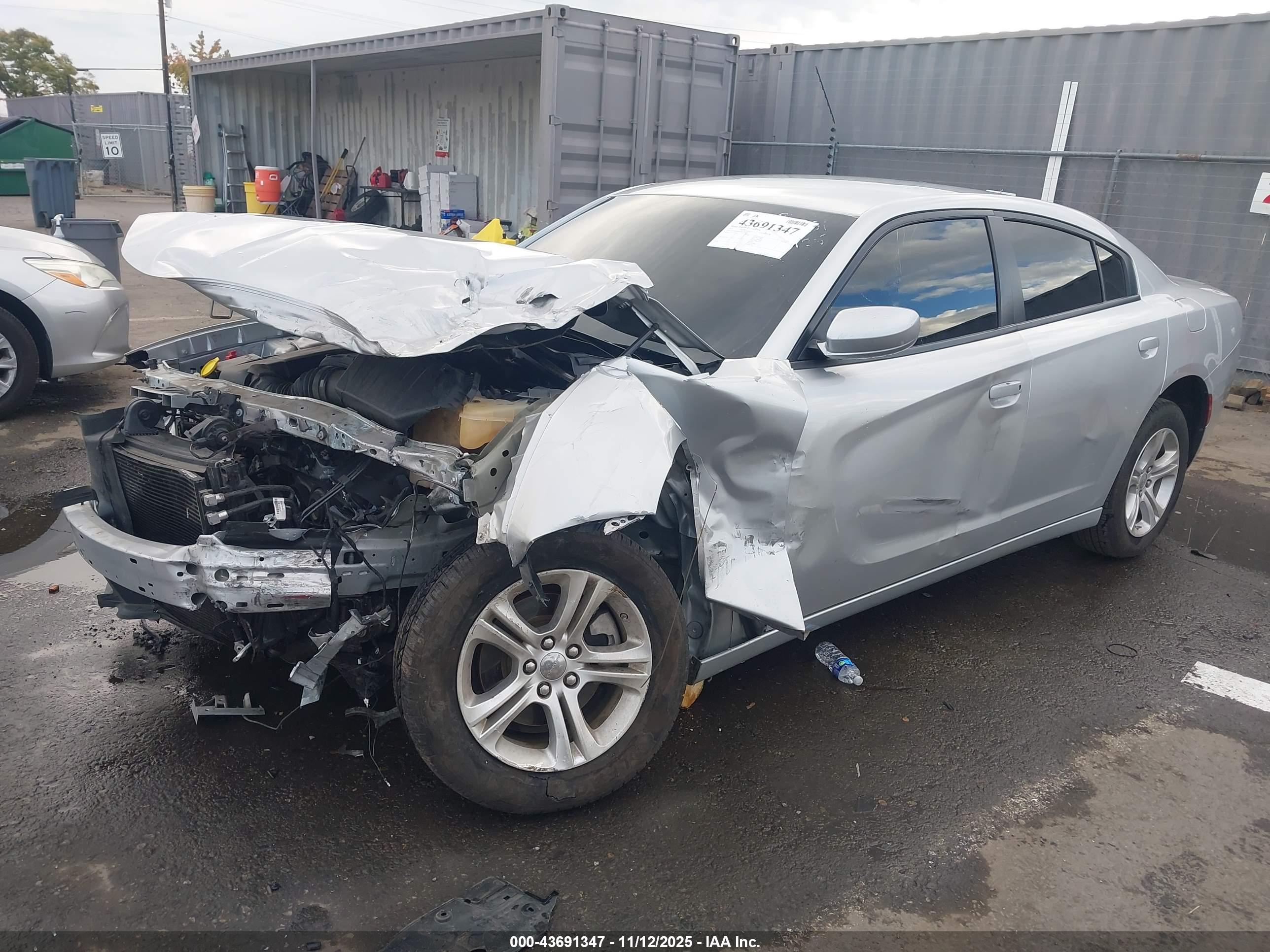 DODGE CHARGER image 6