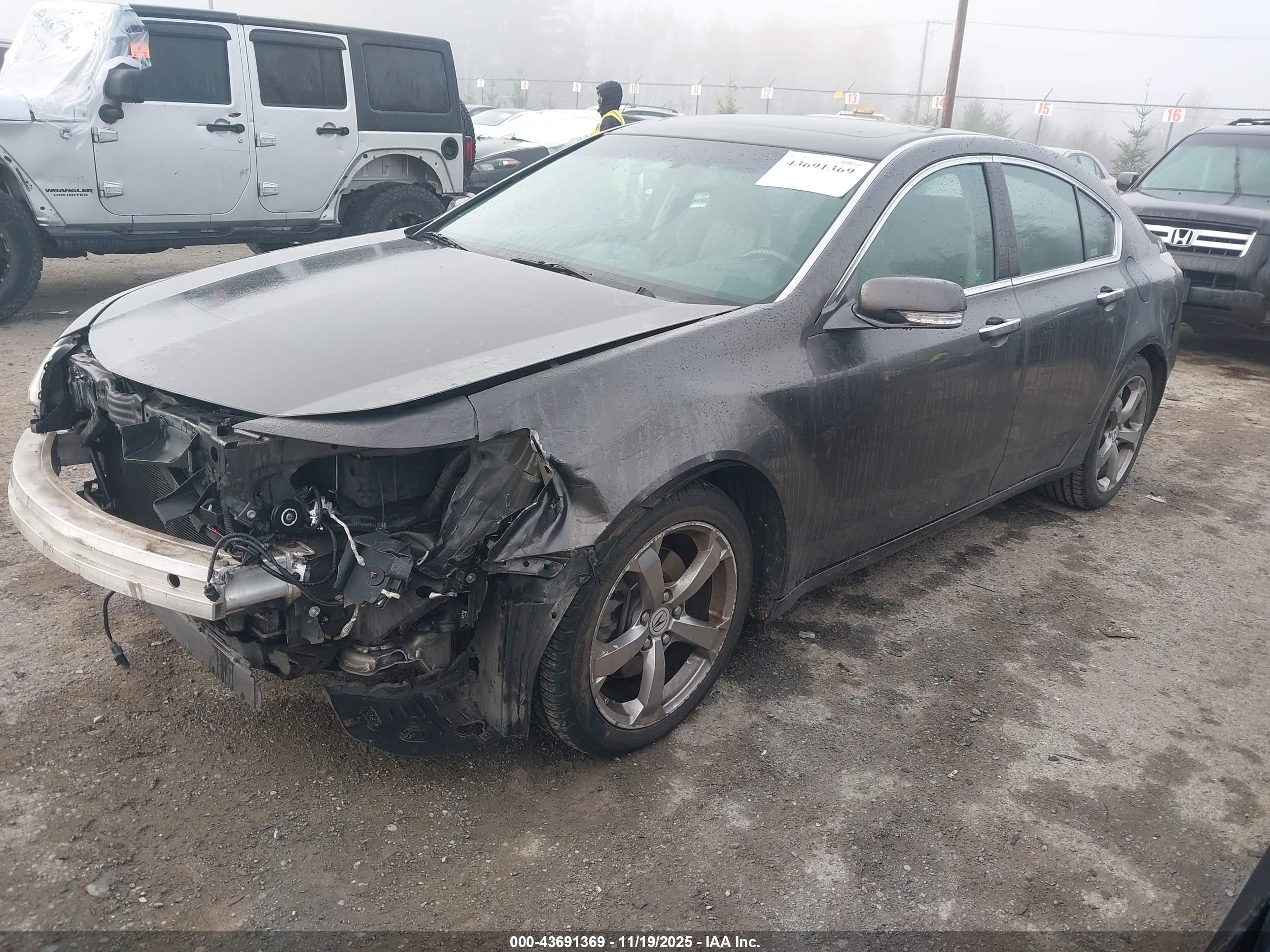 ACURA TL image 2