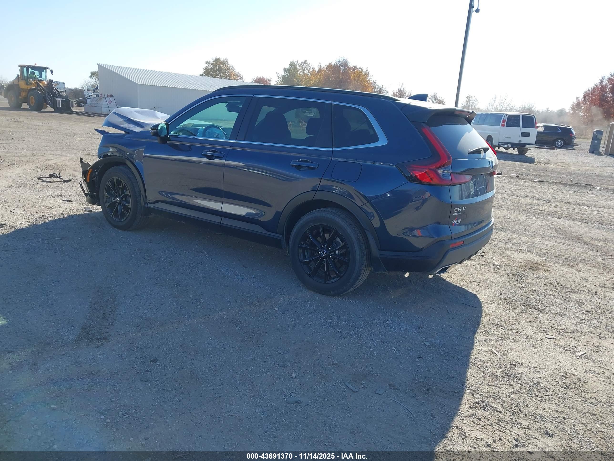 HONDA CR-V image 3