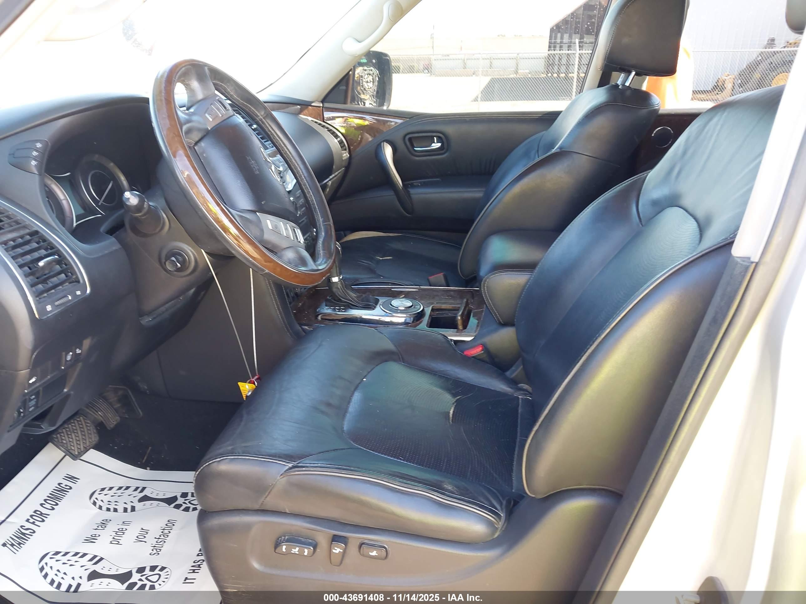 INFINITI QX80 image 5