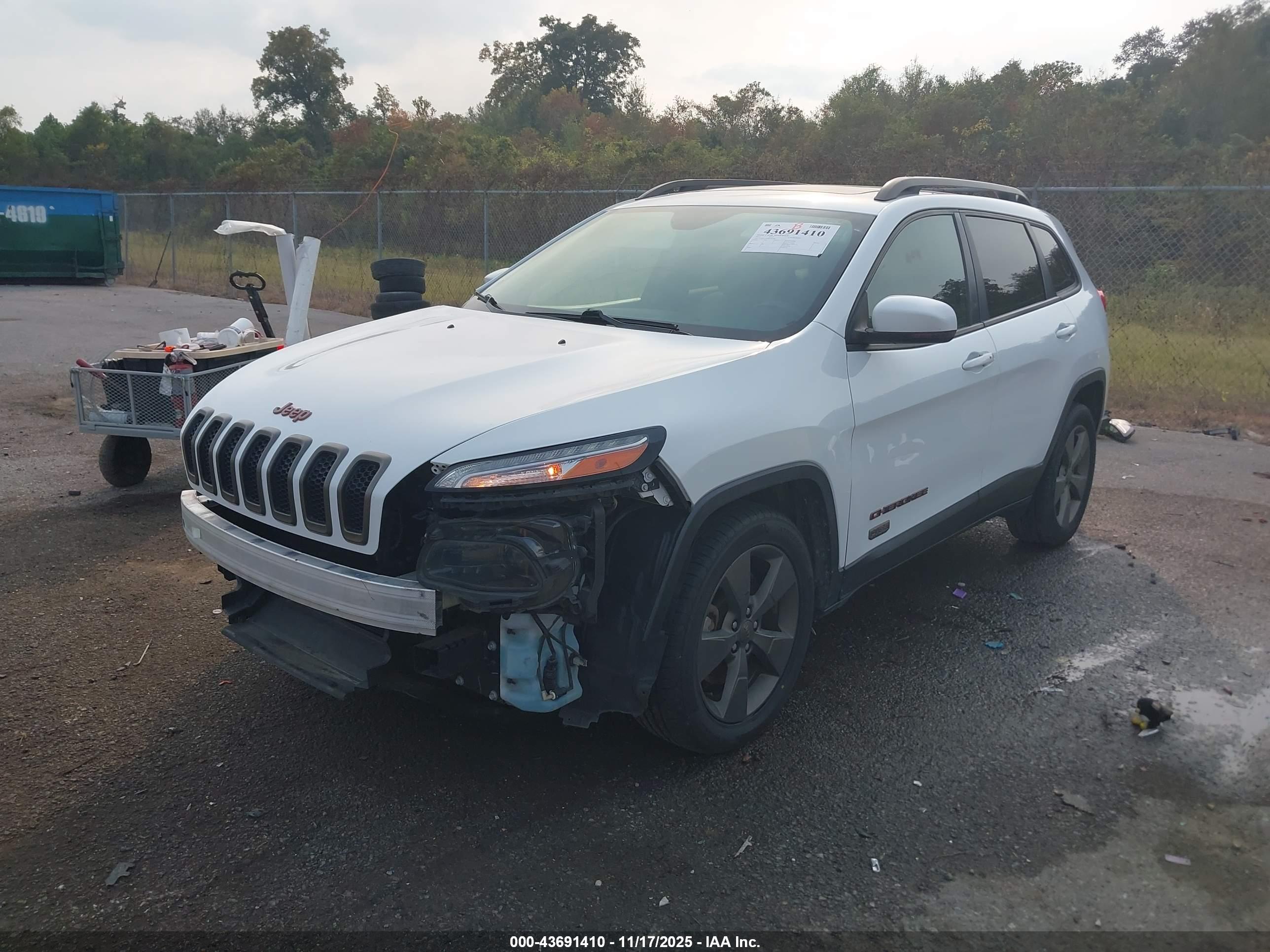 JEEP CHEROKEE image 2