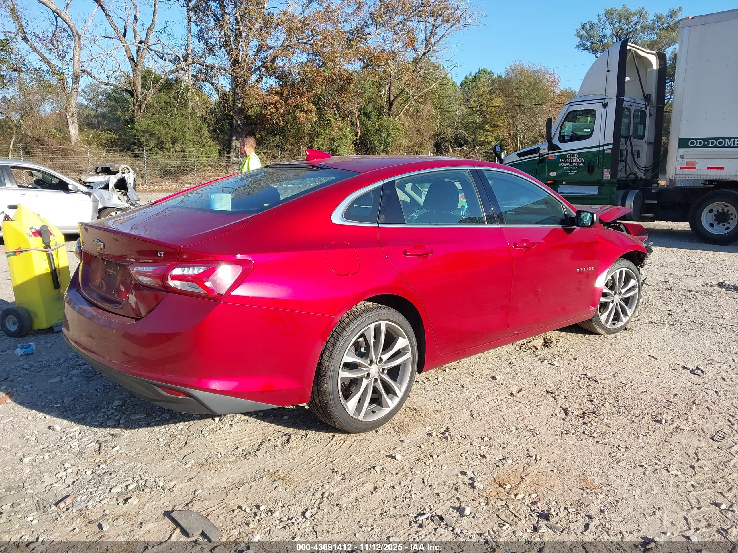 CHEVROLET MALIBU image 4
