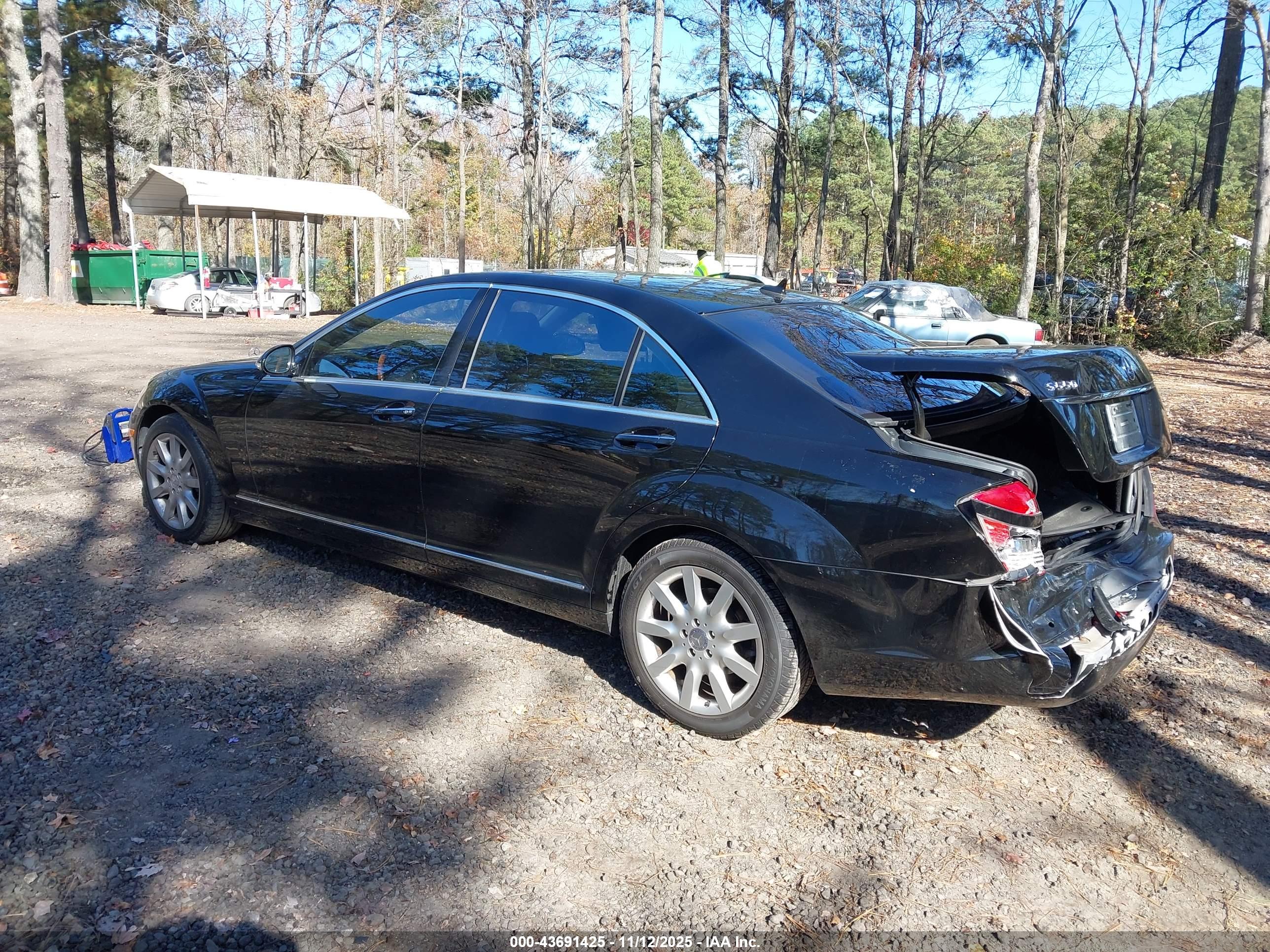 MERCEDES-BENZ S image 3