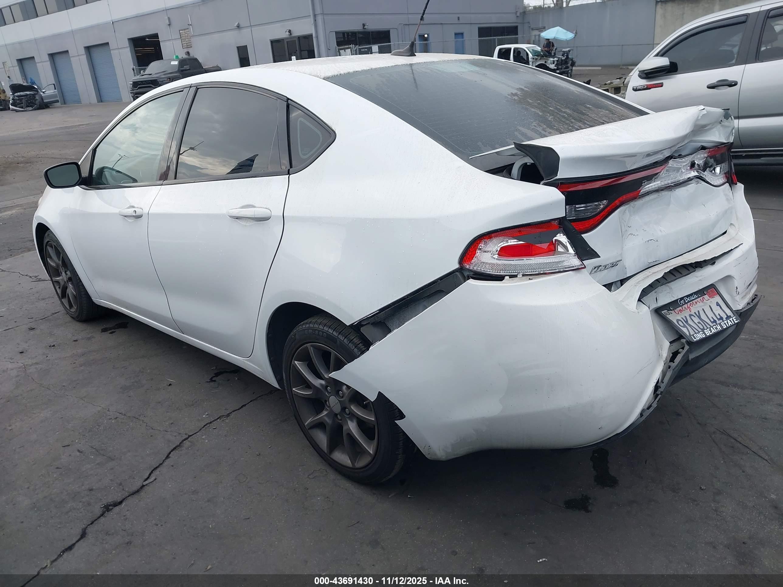 DODGE DART image 3