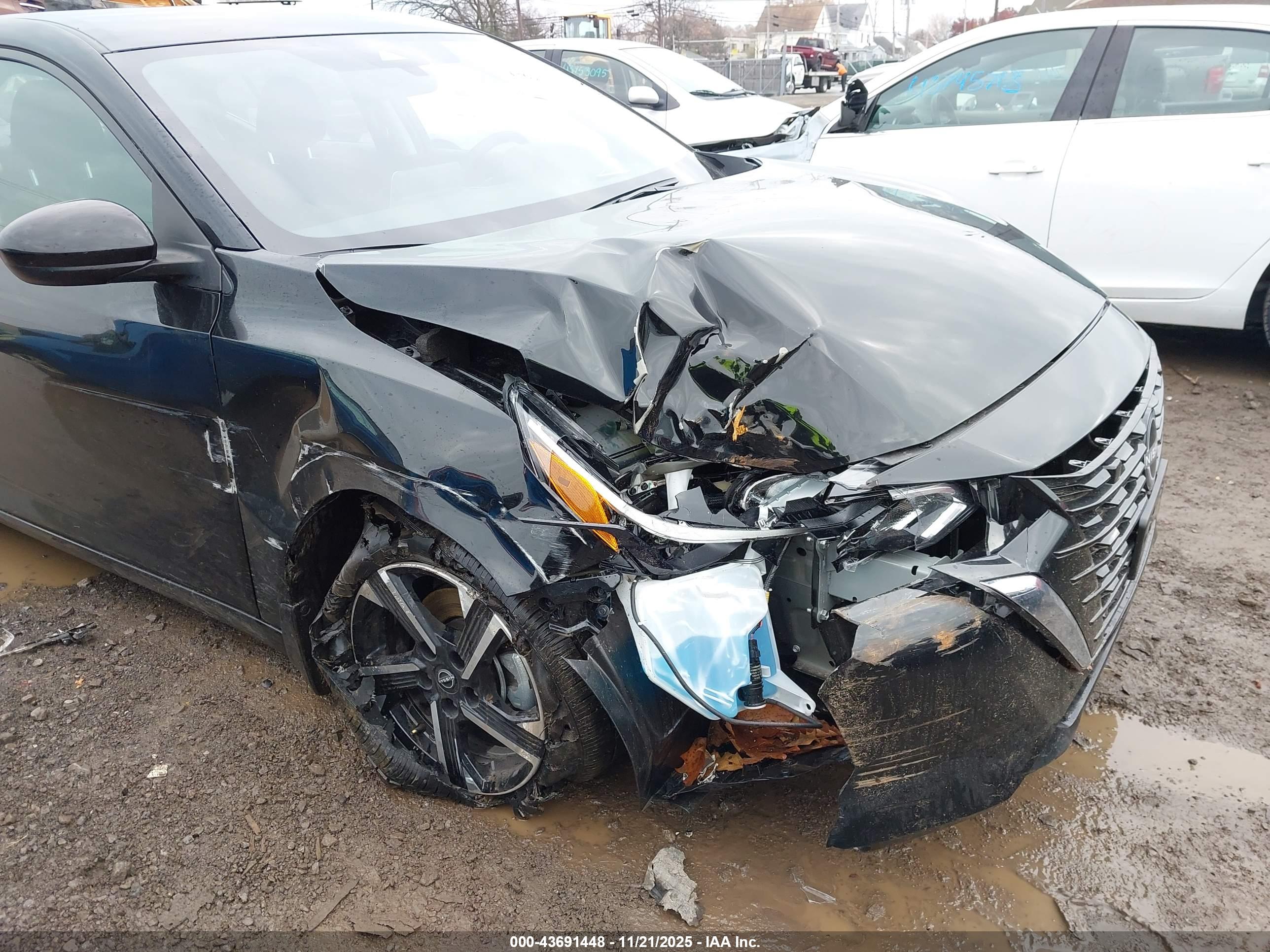 NISSAN SENTRA image 6
