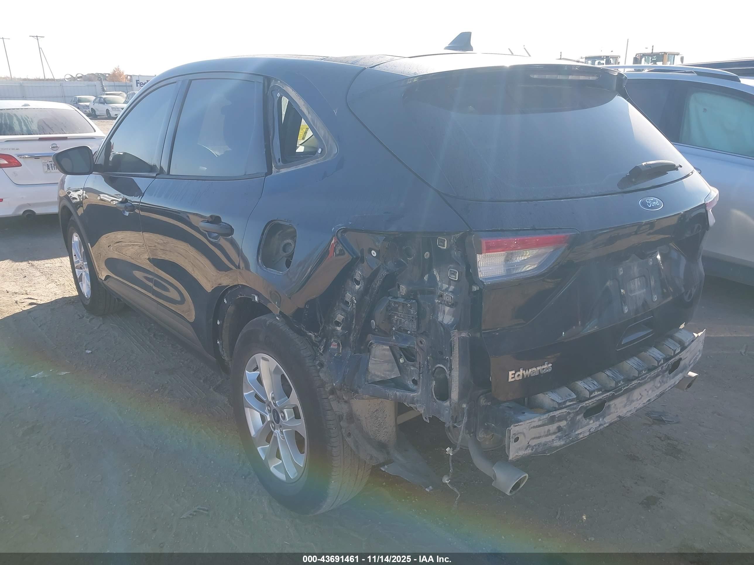 FORD ESCAPE image 6