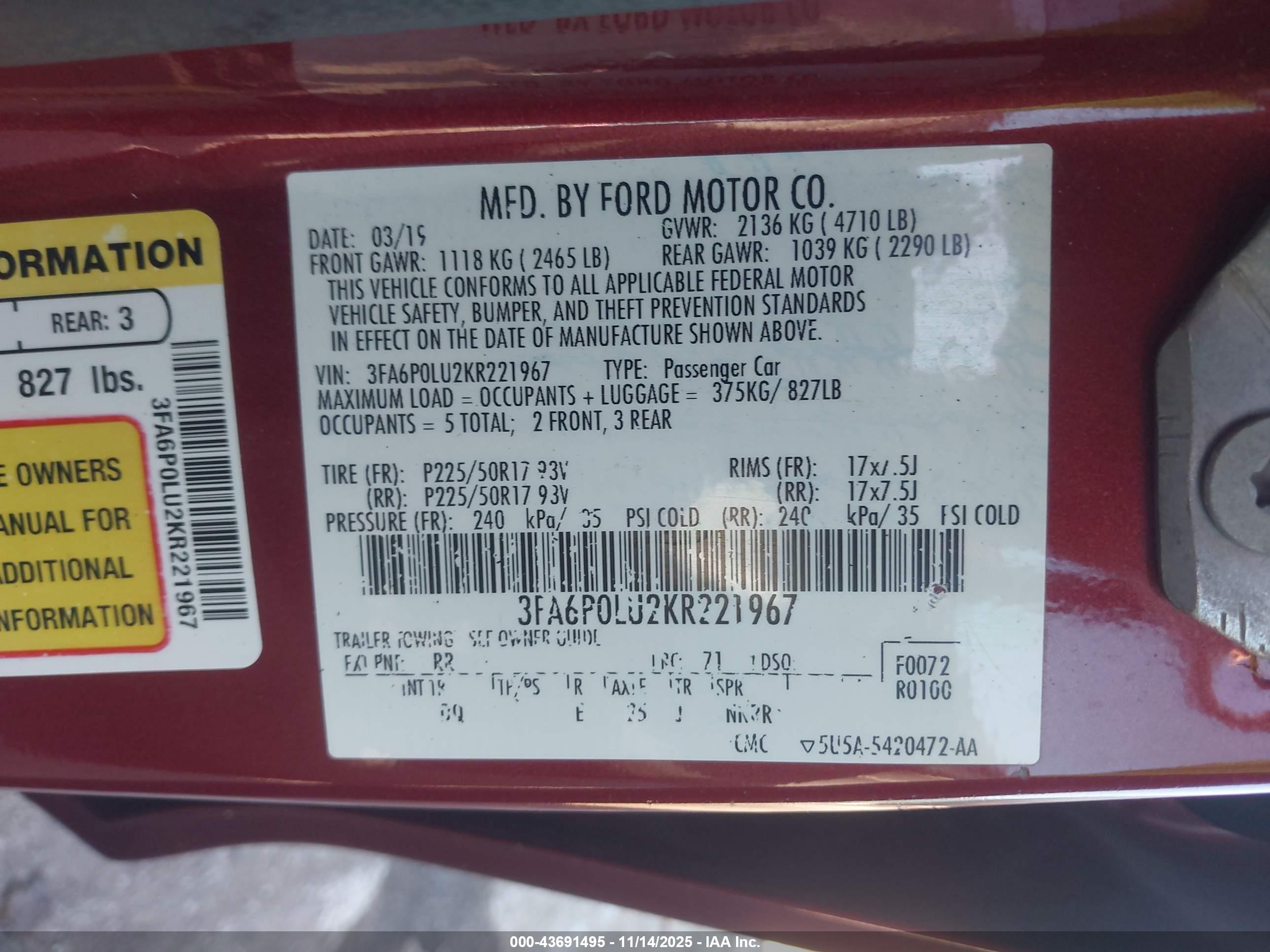 FORD FUSION image 9