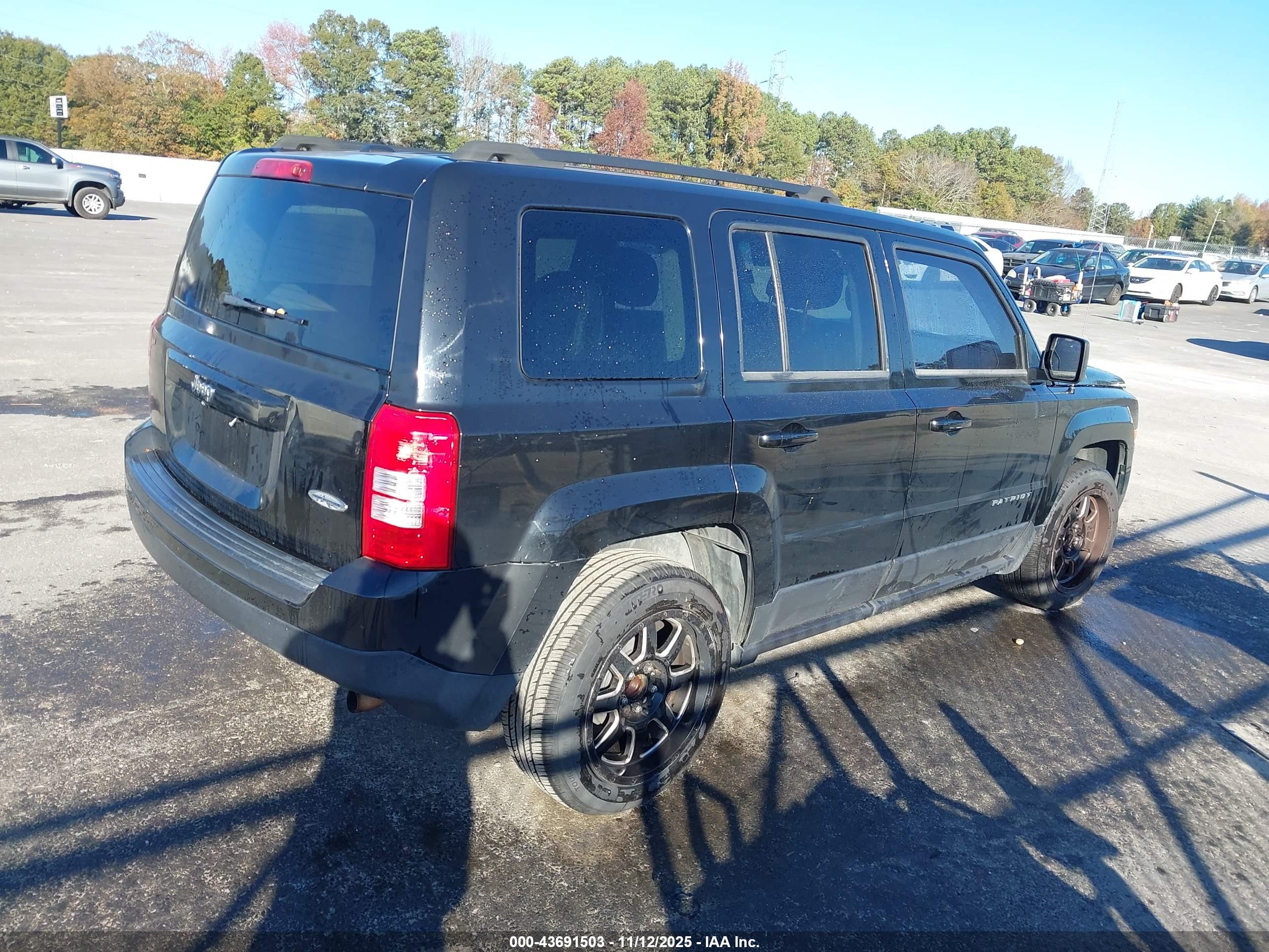JEEP PATRIOT image 4