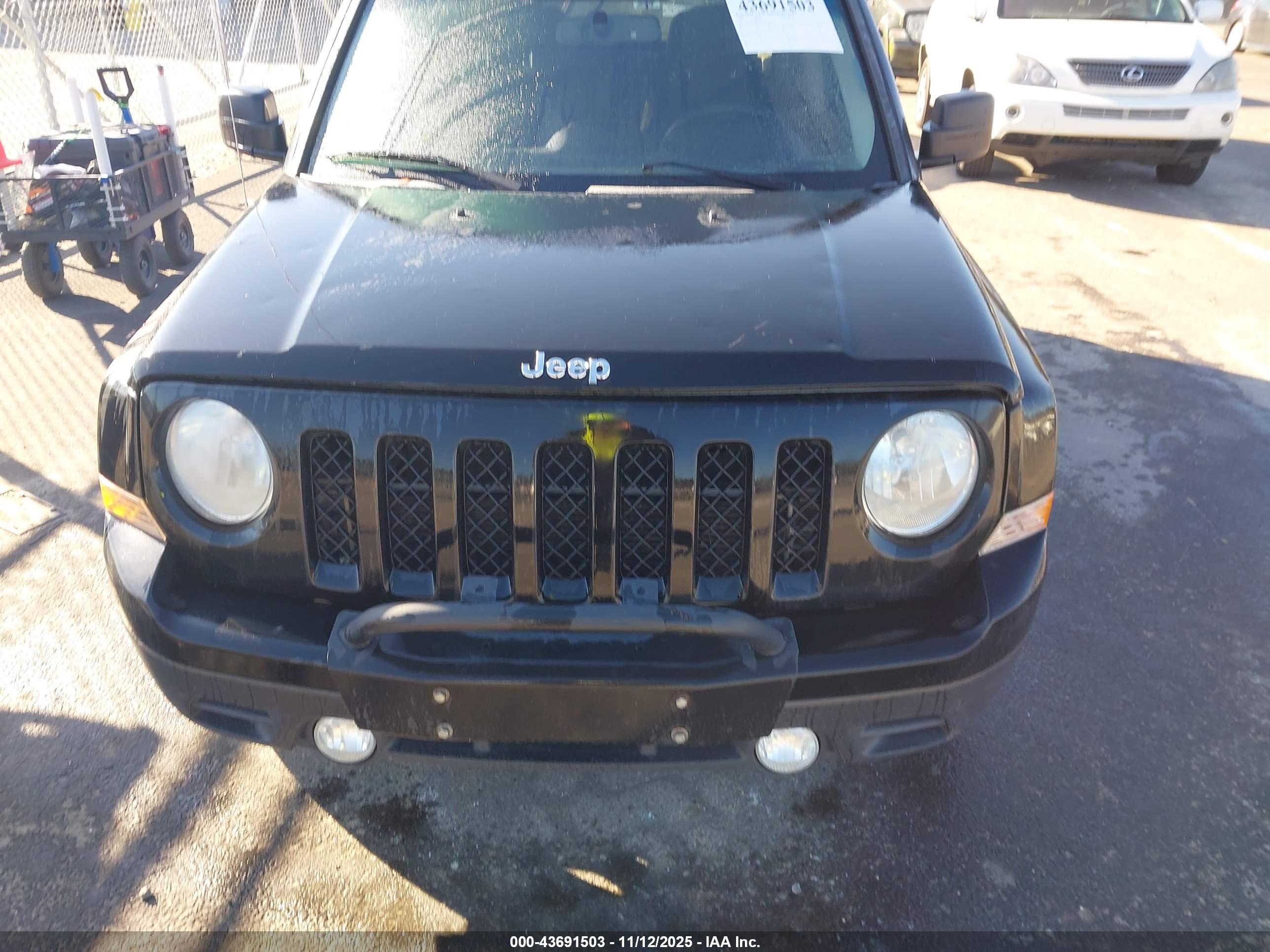 JEEP PATRIOT image 6