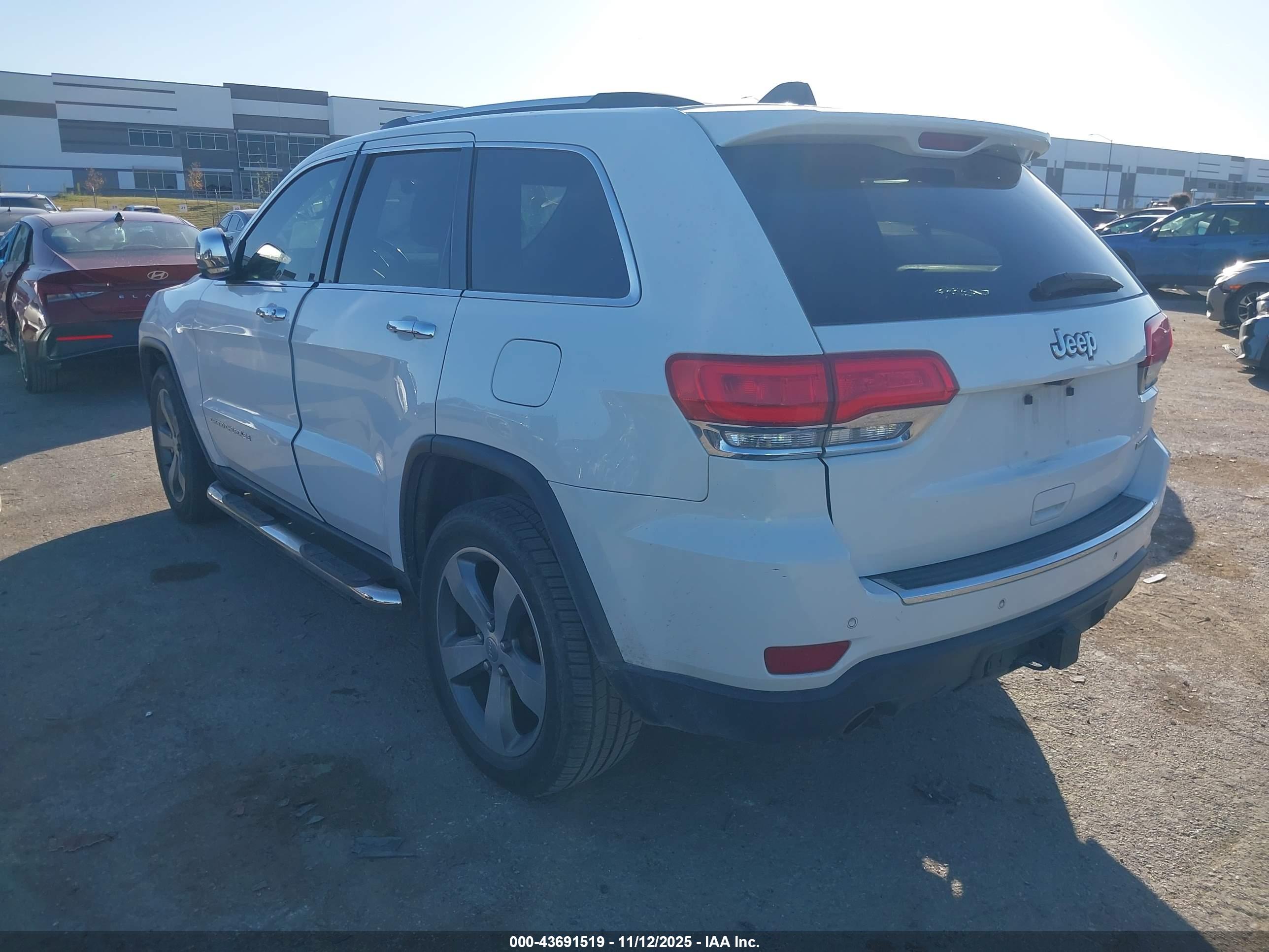 JEEP GRAND image 3