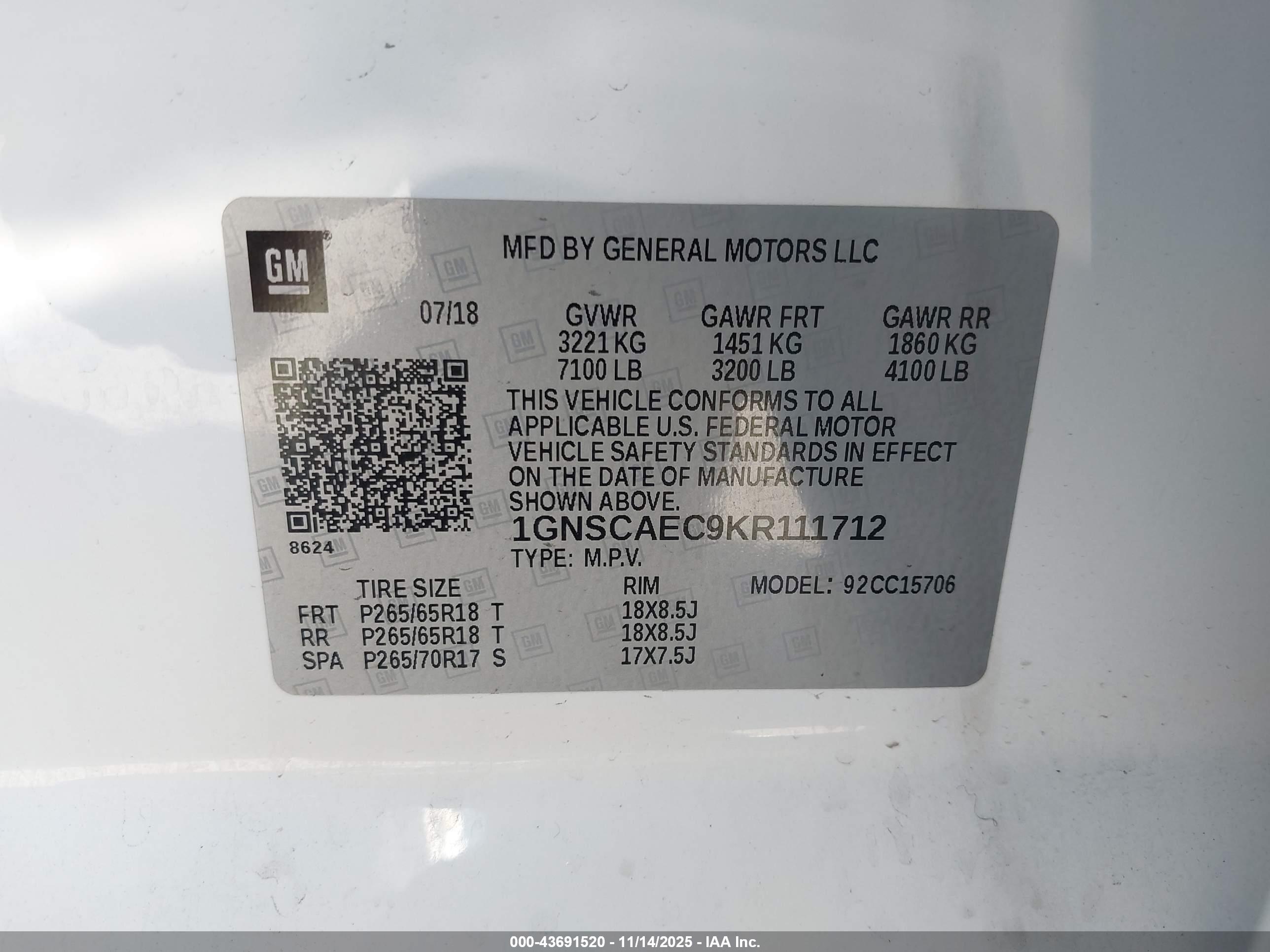 CHEVROLET TAHOE image 9