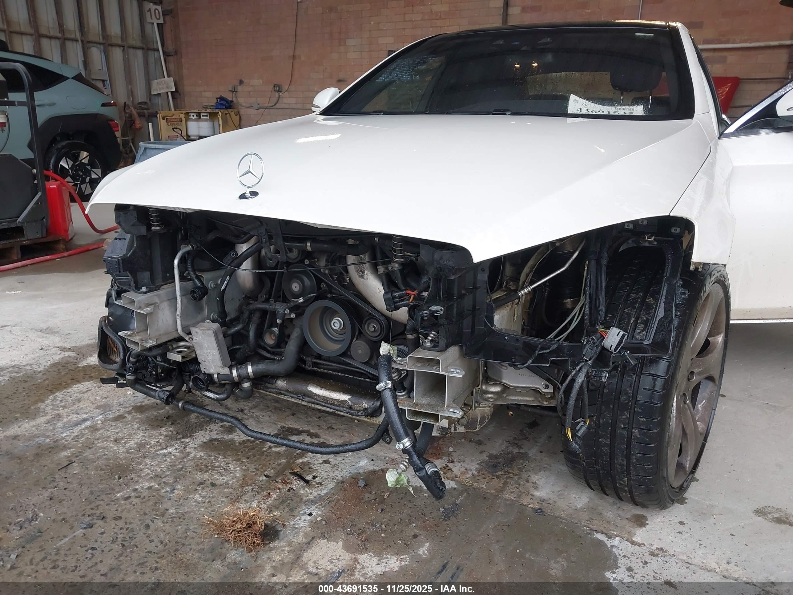 MERCEDES-BENZ S image 6