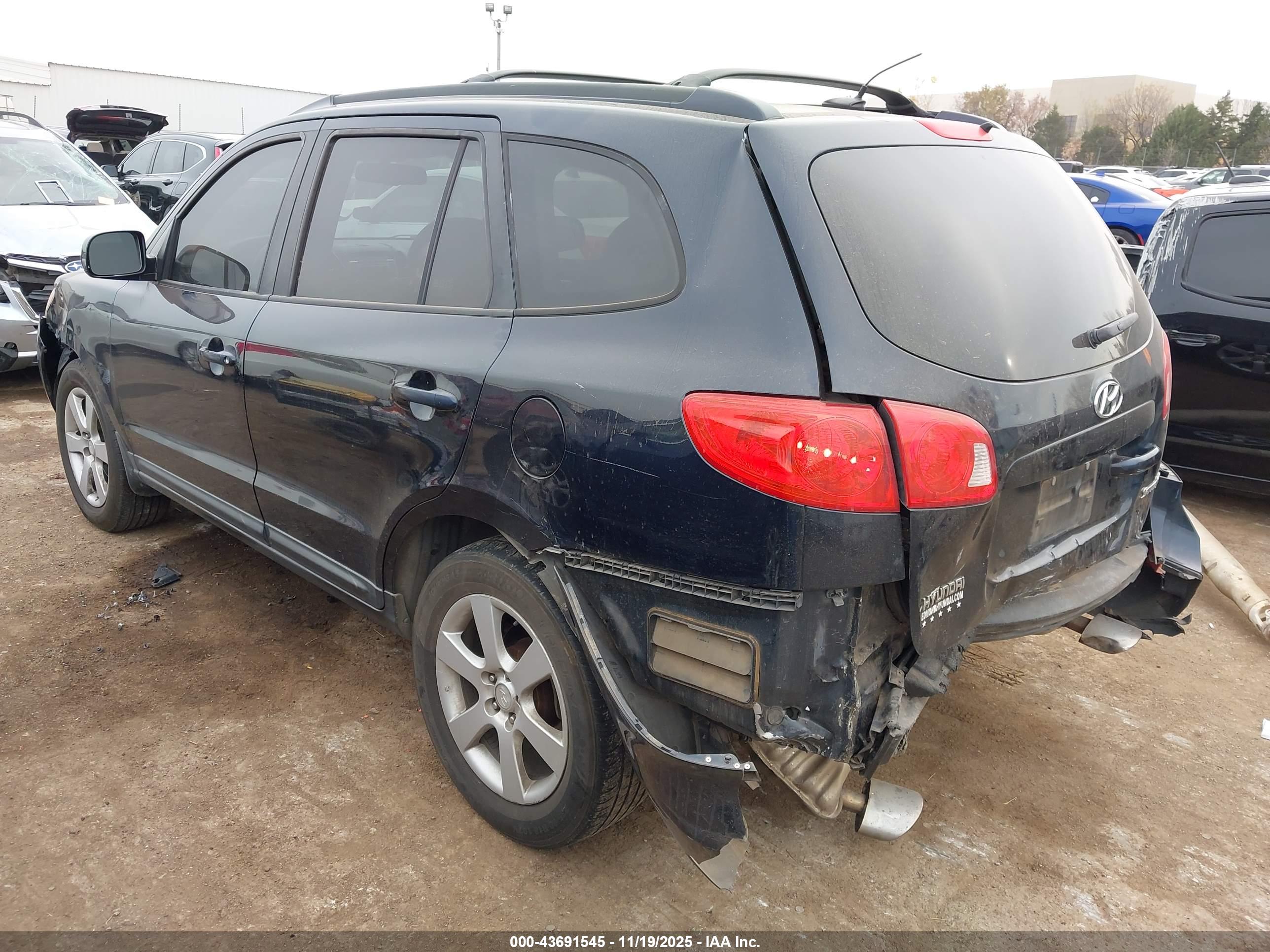 HYUNDAI SANTA image 3