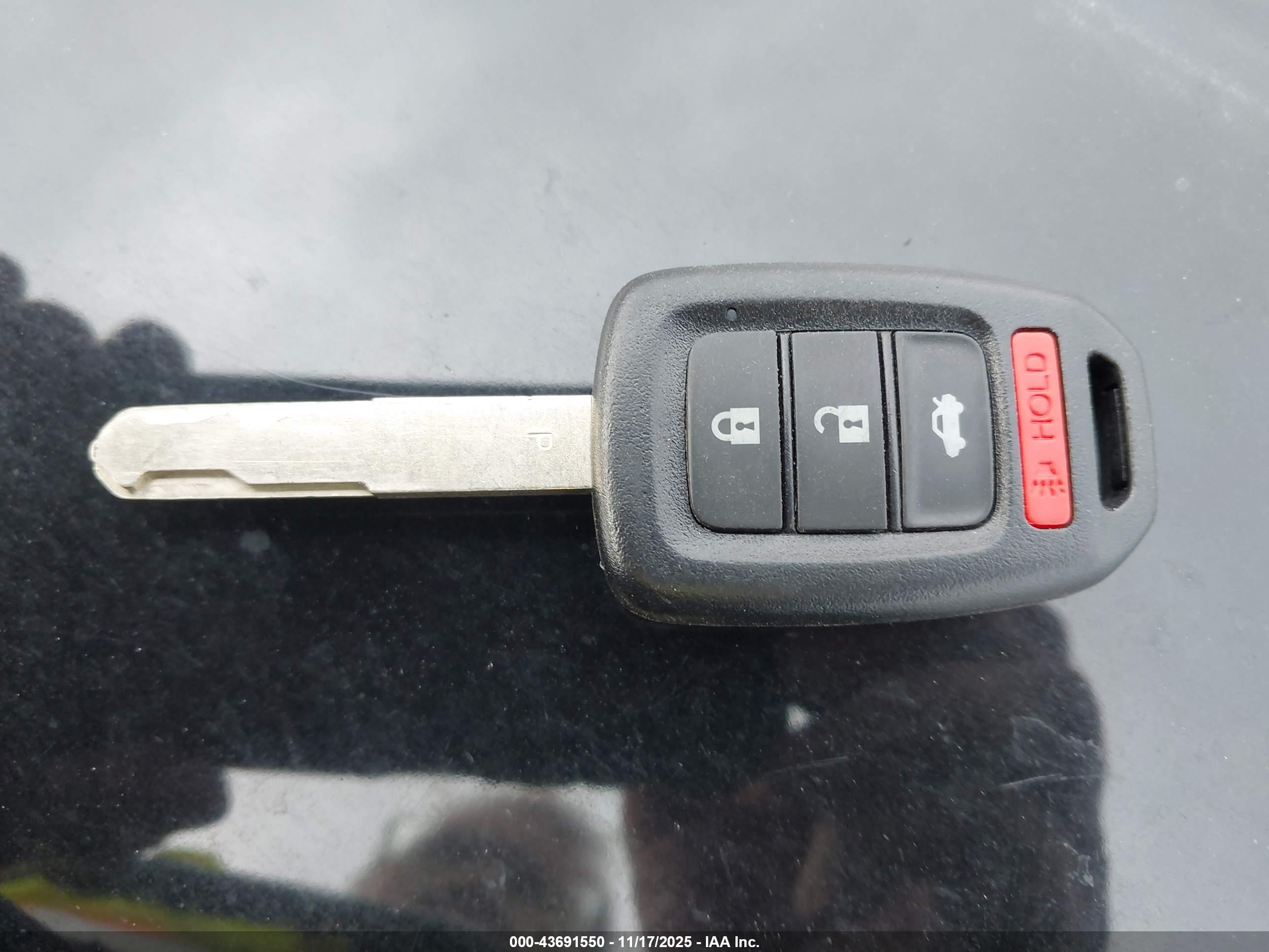 HONDA CIVIC image 11