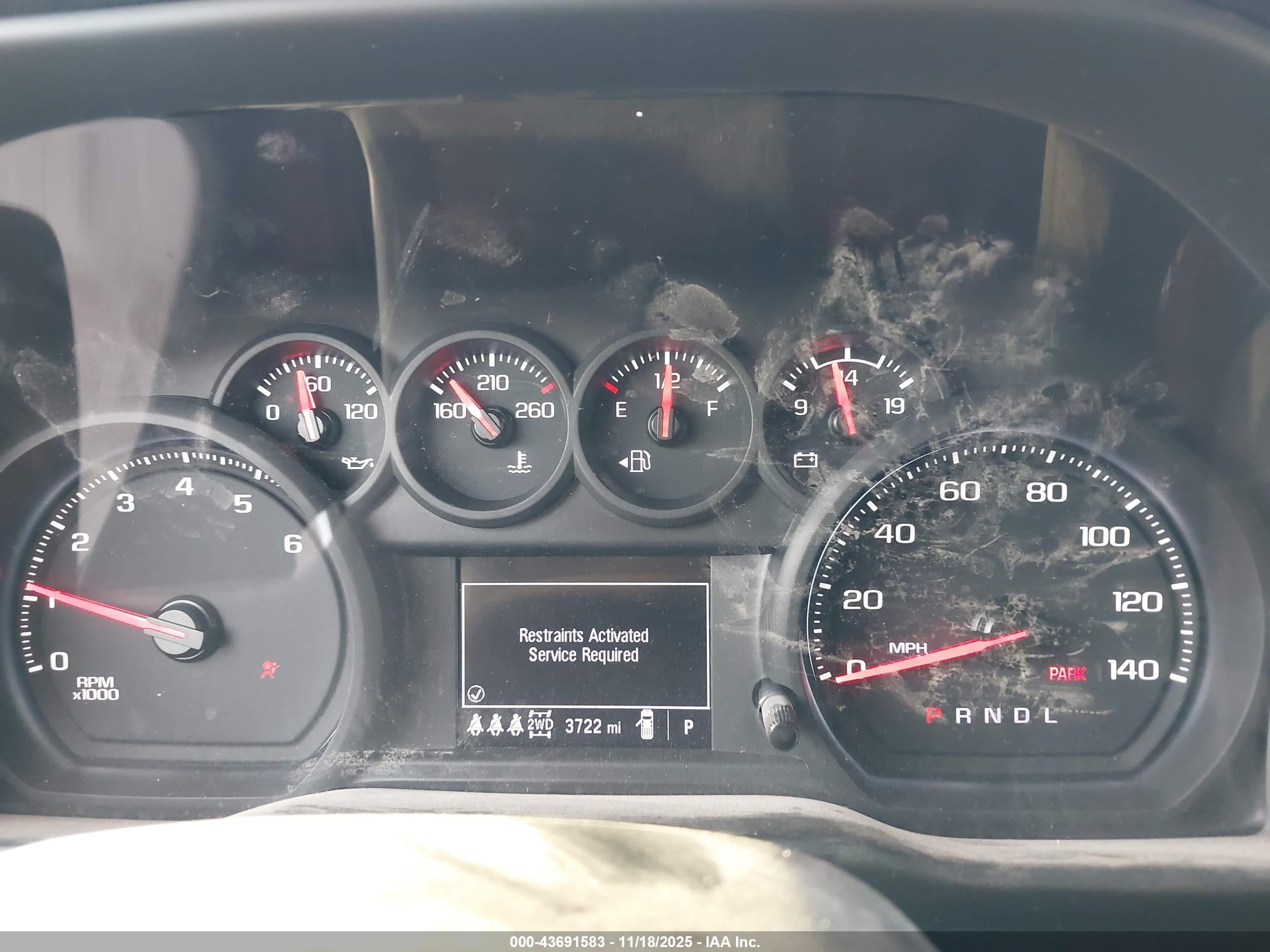 CHEVROLET SILVERADO image 7