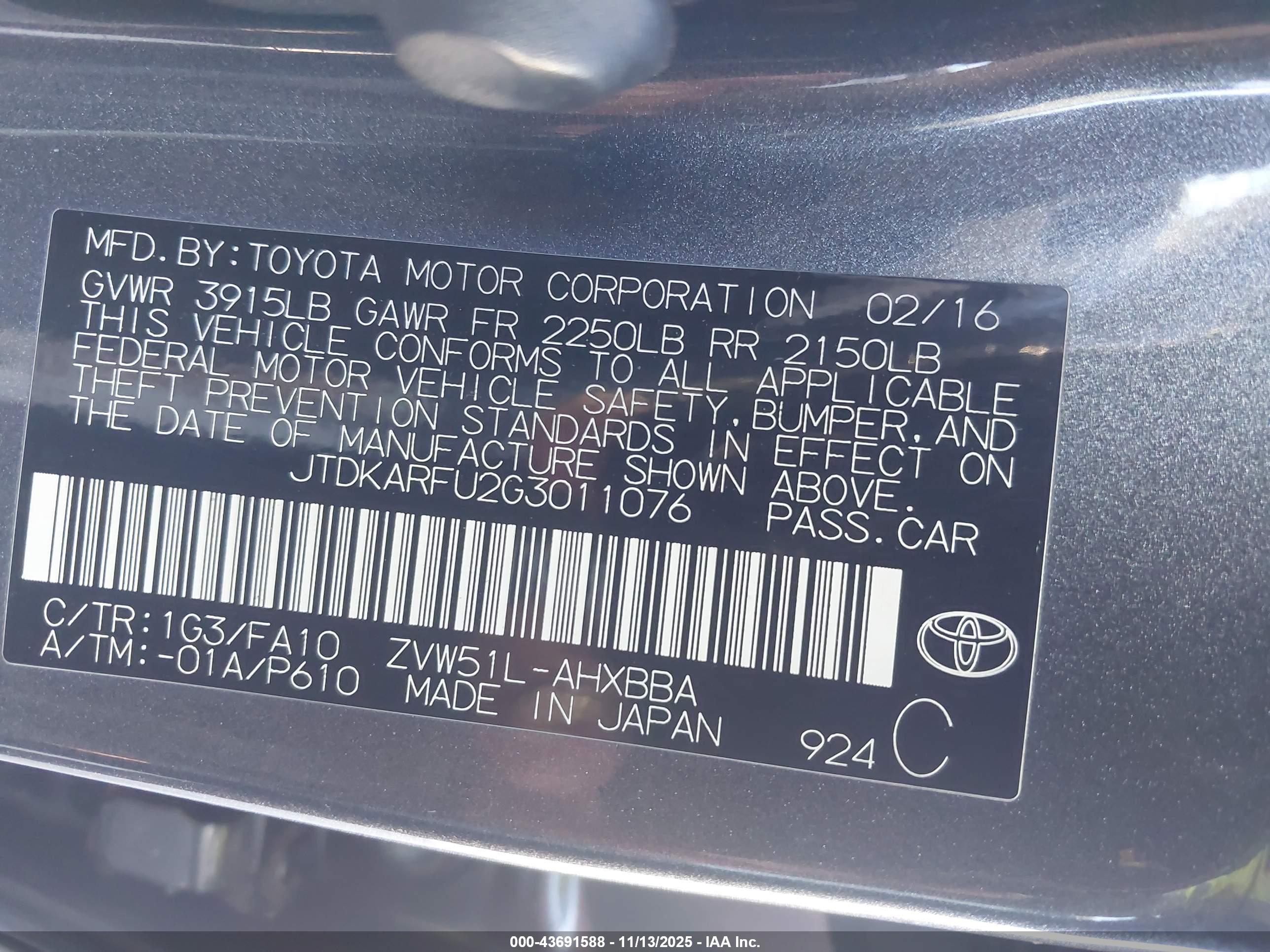 TOYOTA PRIUS image 9