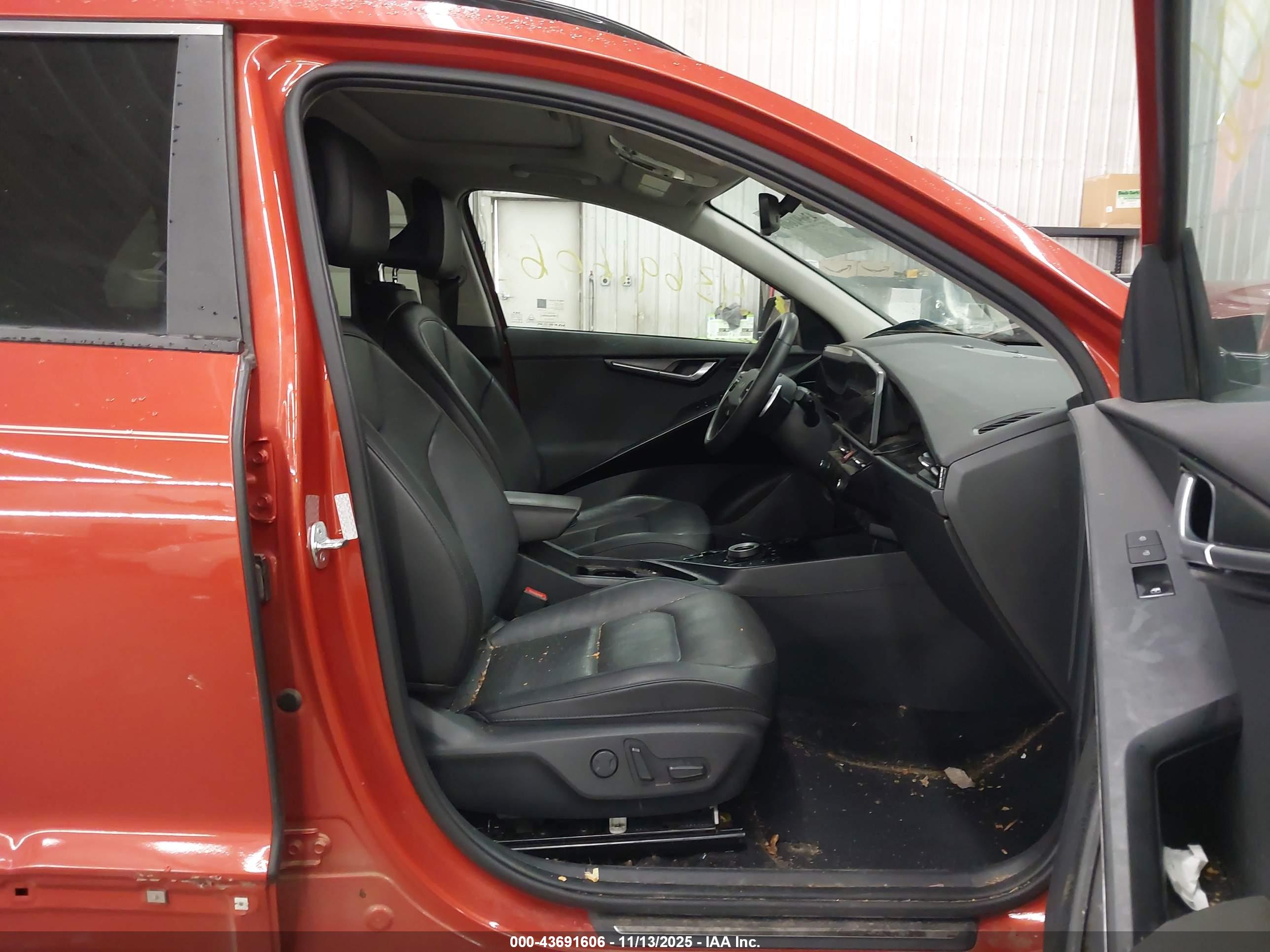 KIA NIRO image 5