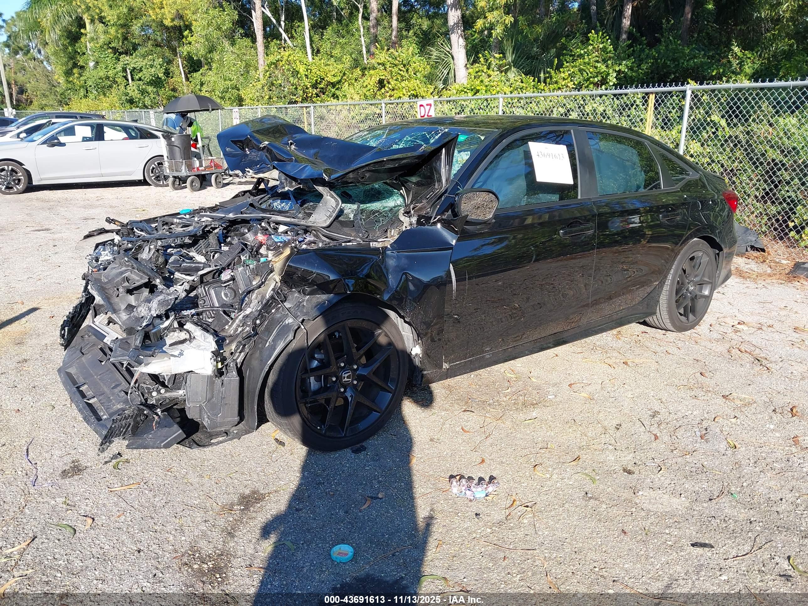 HONDA CIVIC image 2