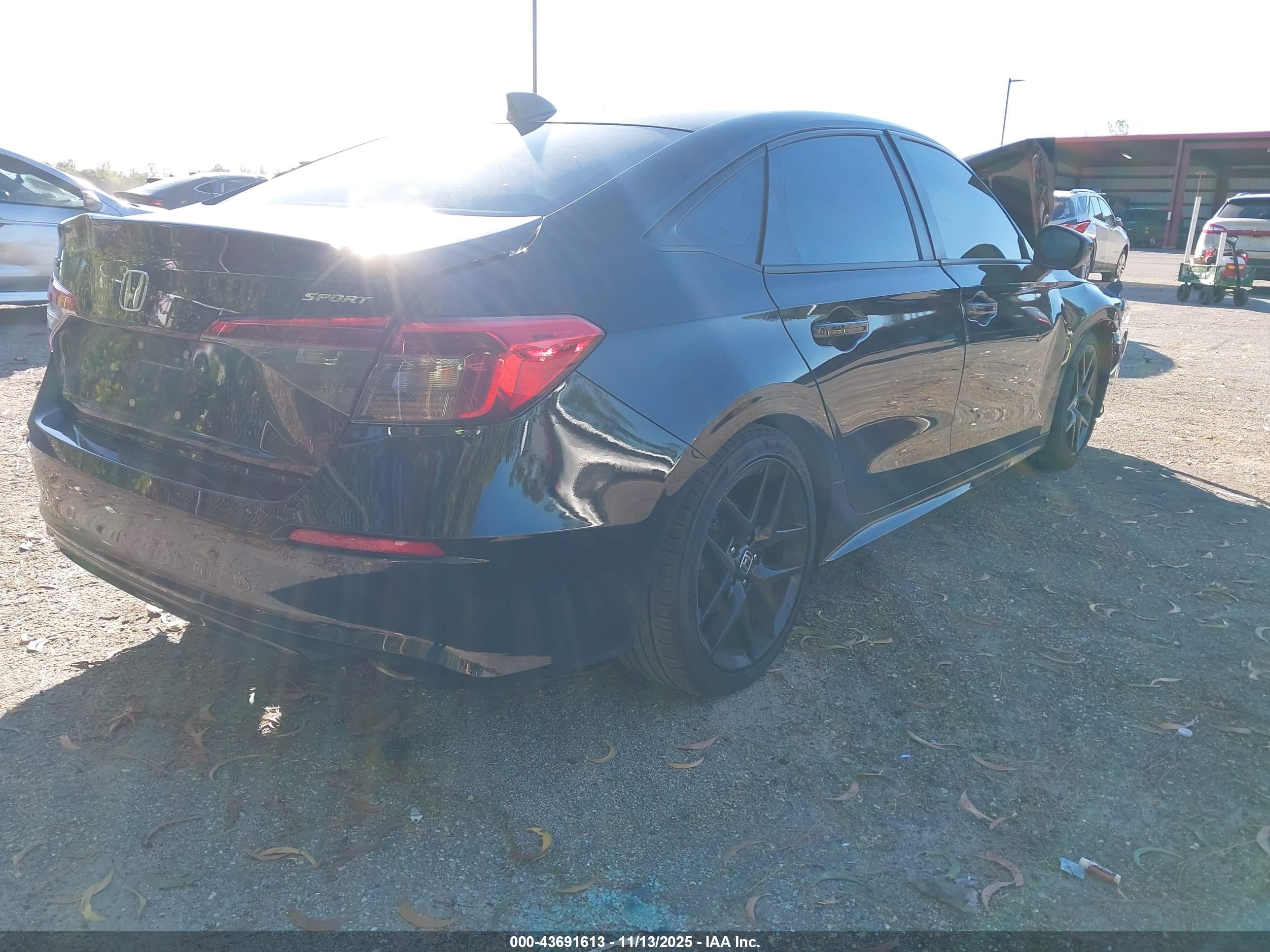 HONDA CIVIC image 4