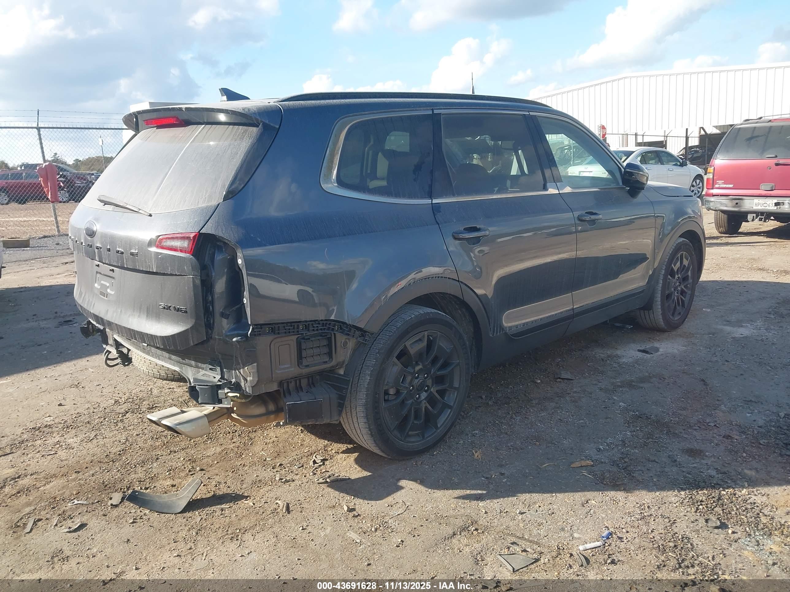 KIA TELLURIDE image 4