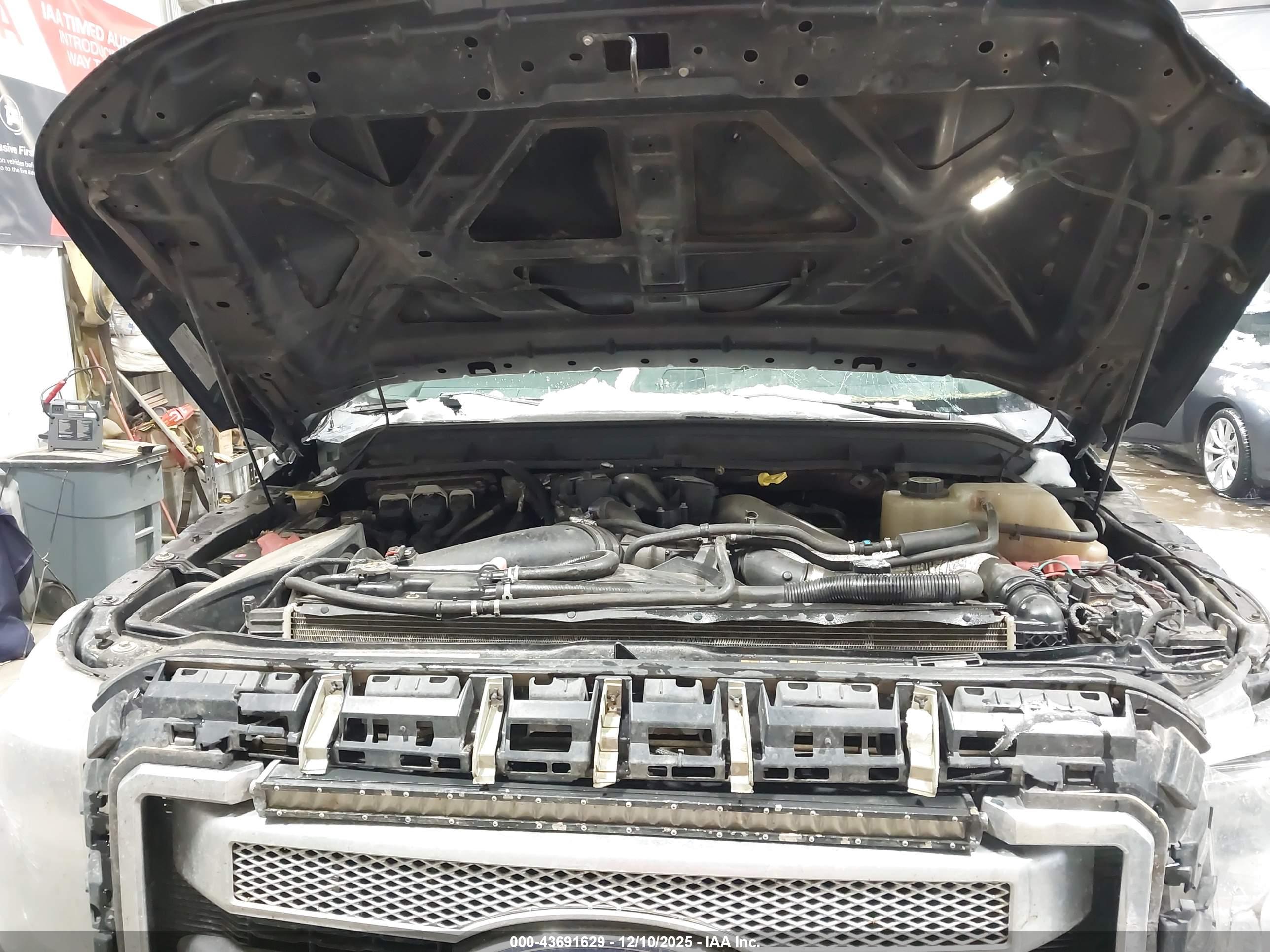 FORD F-350 image 10