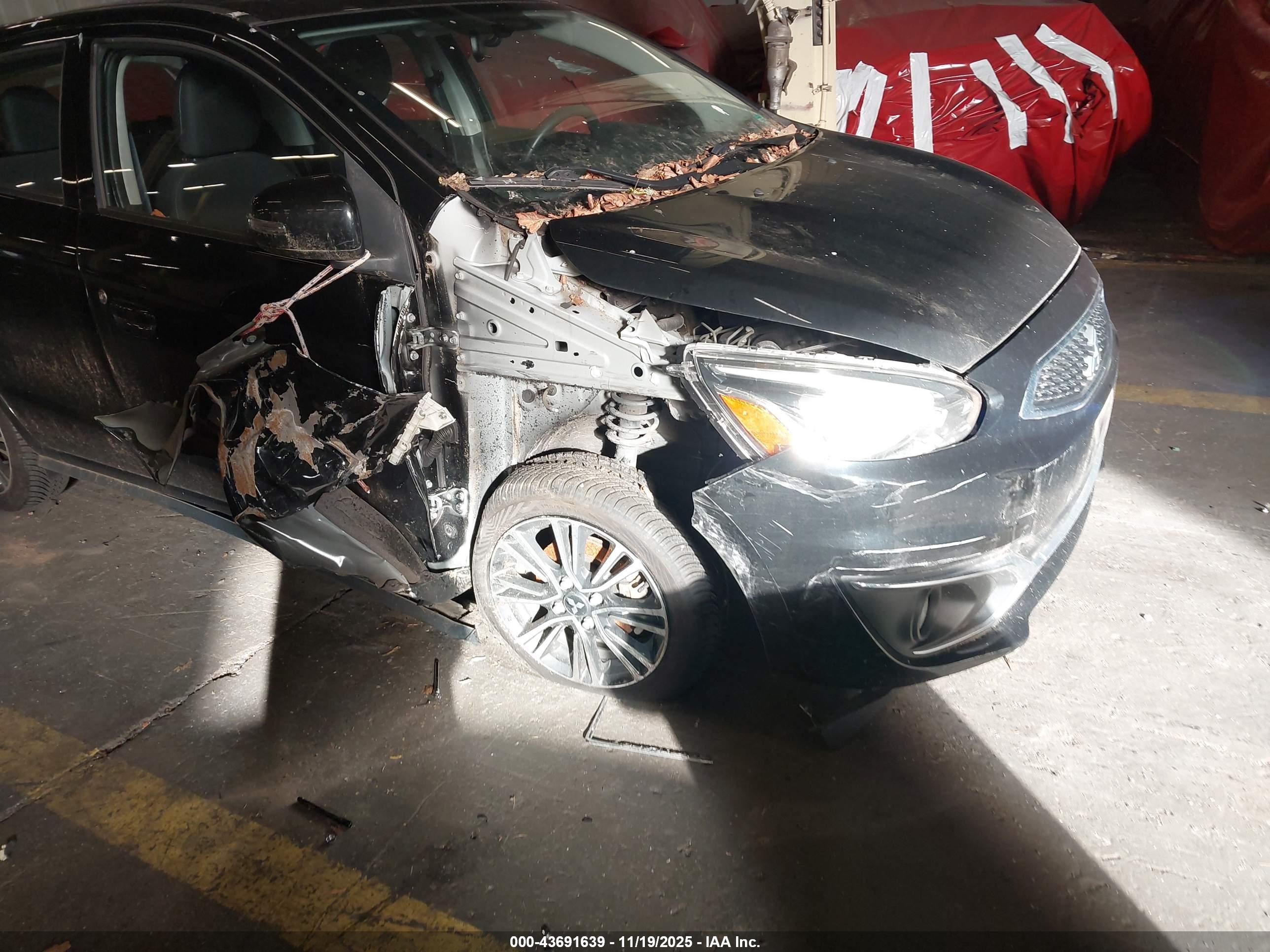 MITSUBISHI MIRAGE image 6
