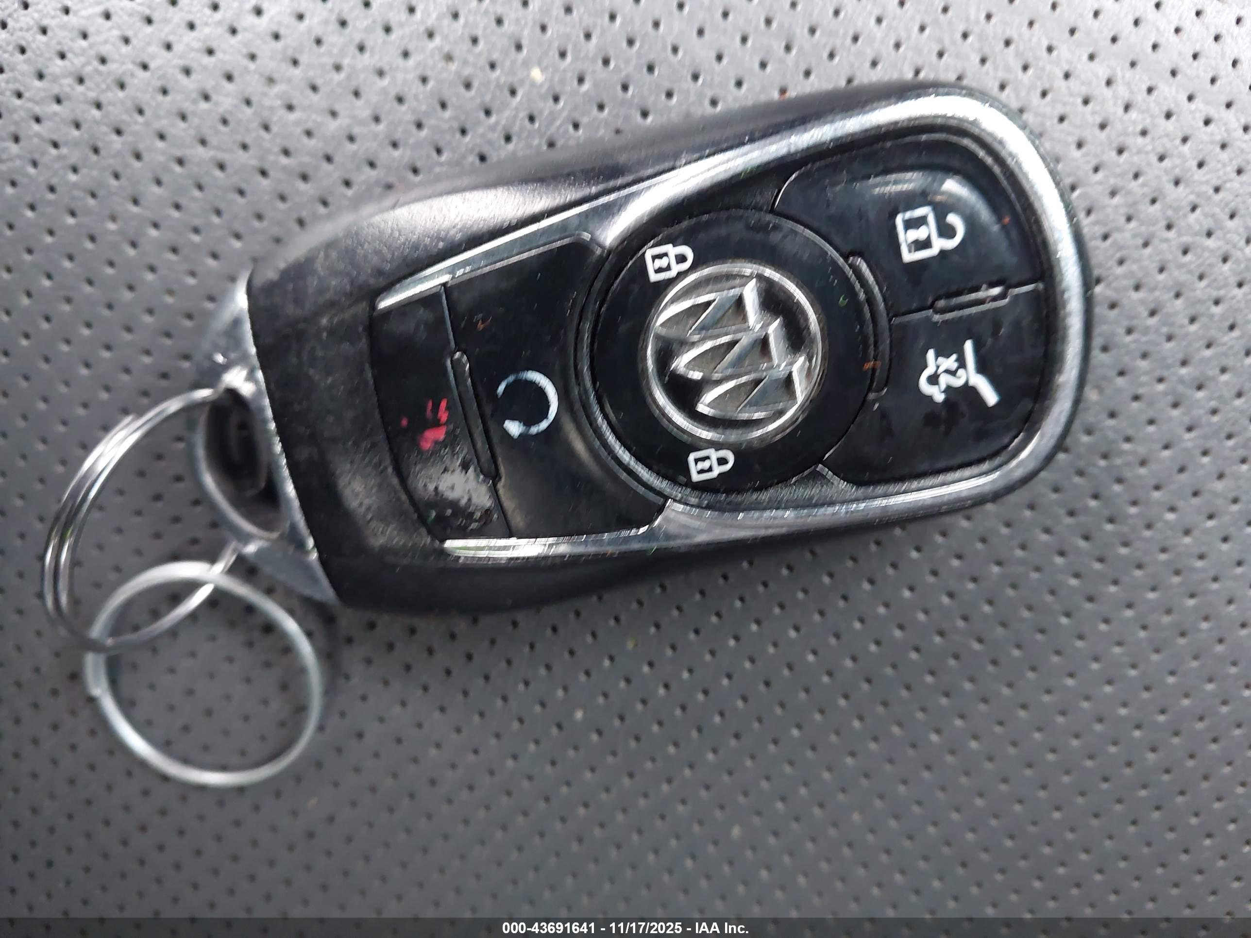 BUICK ENCLAVE image 11