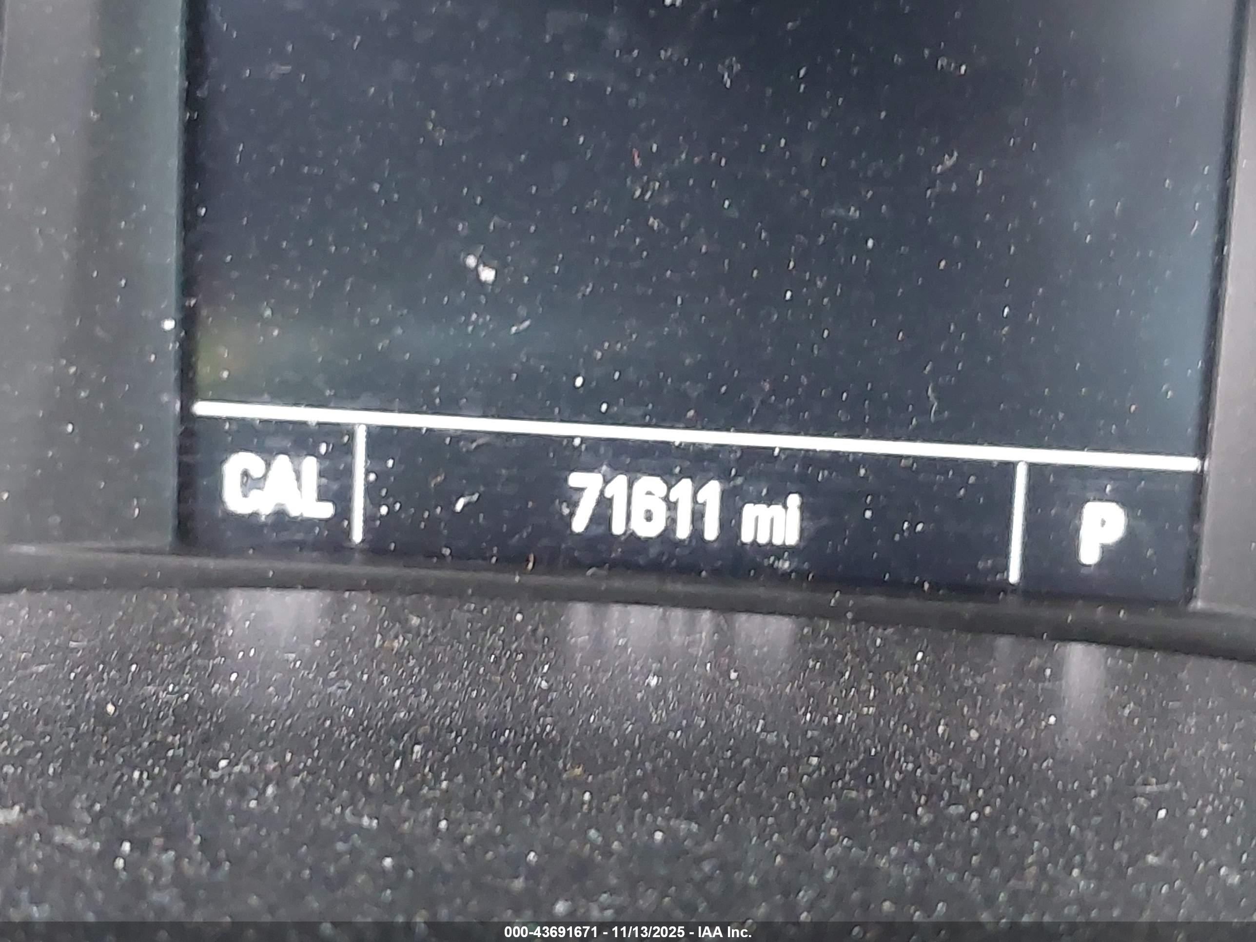 CHEVROLET COLORADO image 7