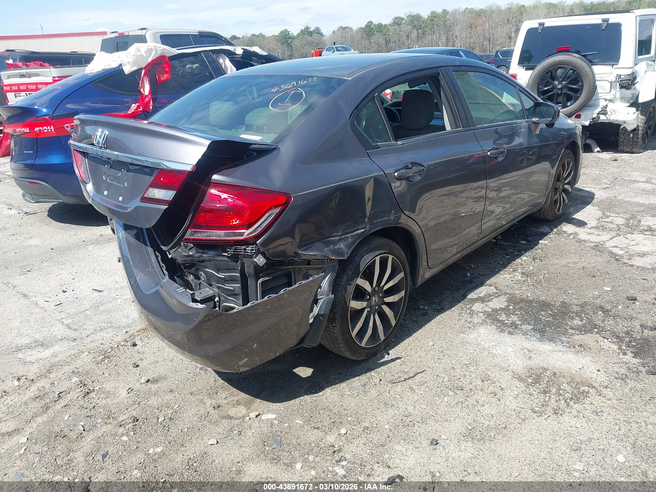 HONDA CIVIC image 4