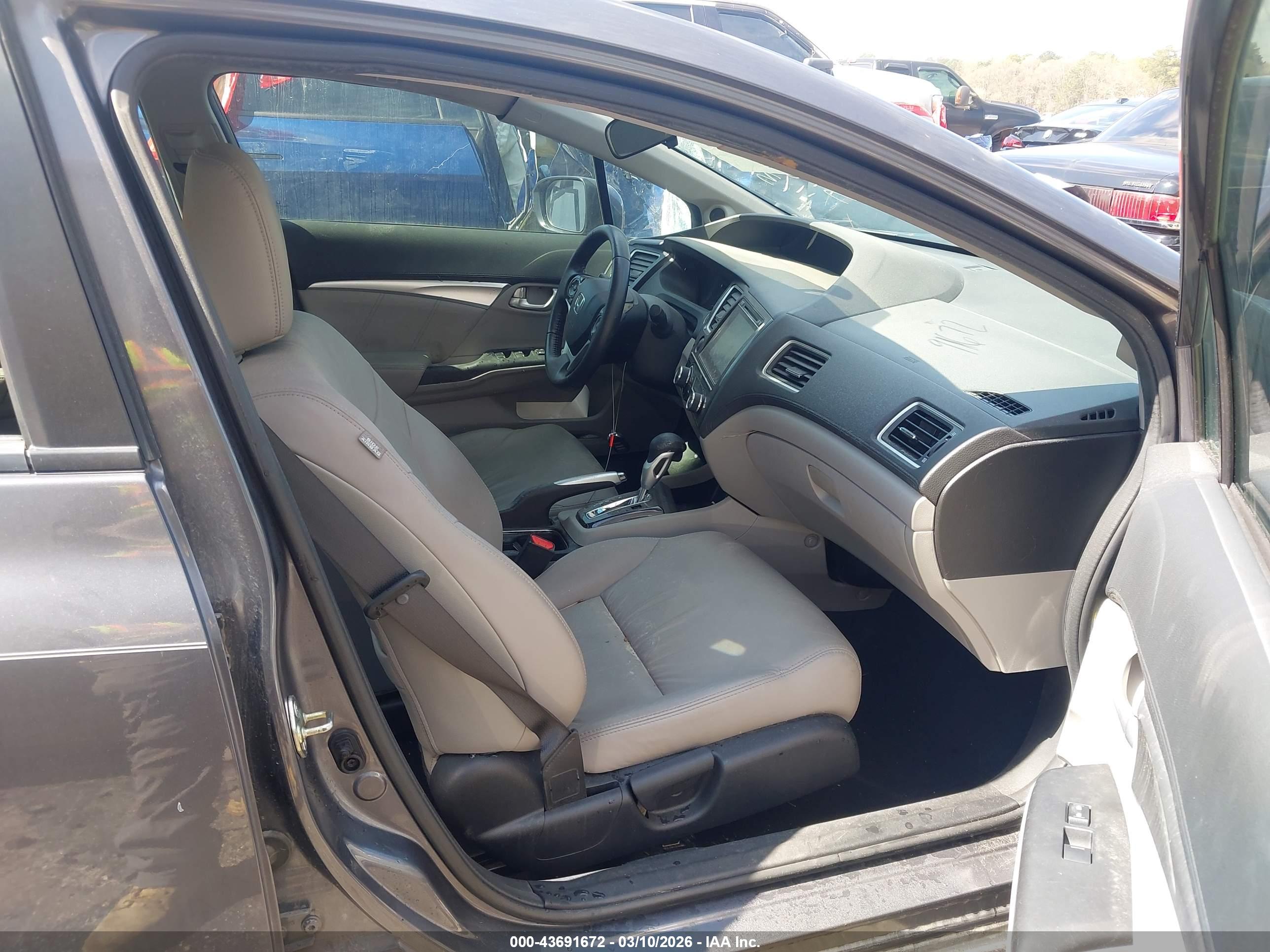 HONDA CIVIC image 5