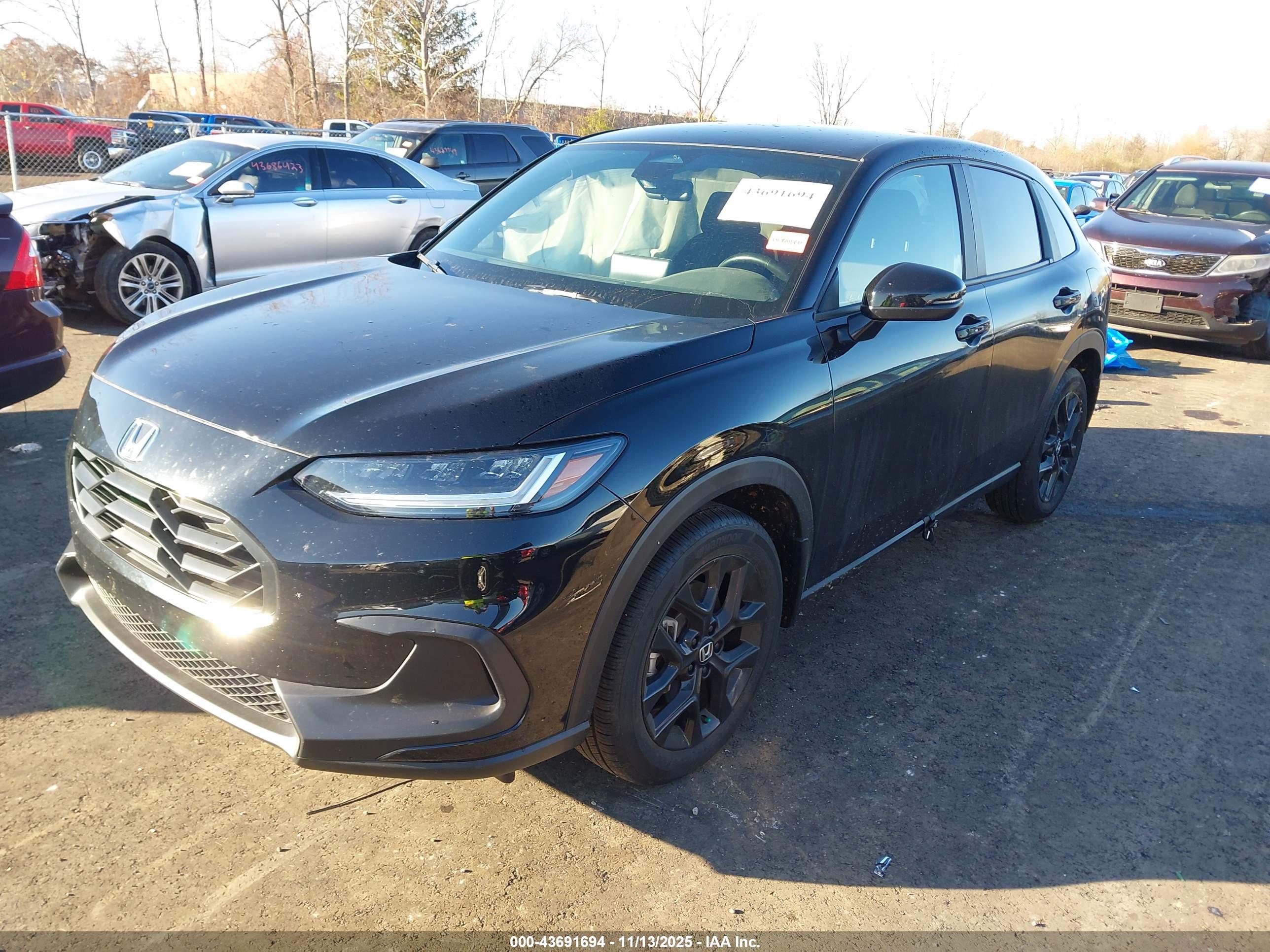 HONDA HR-V image 2