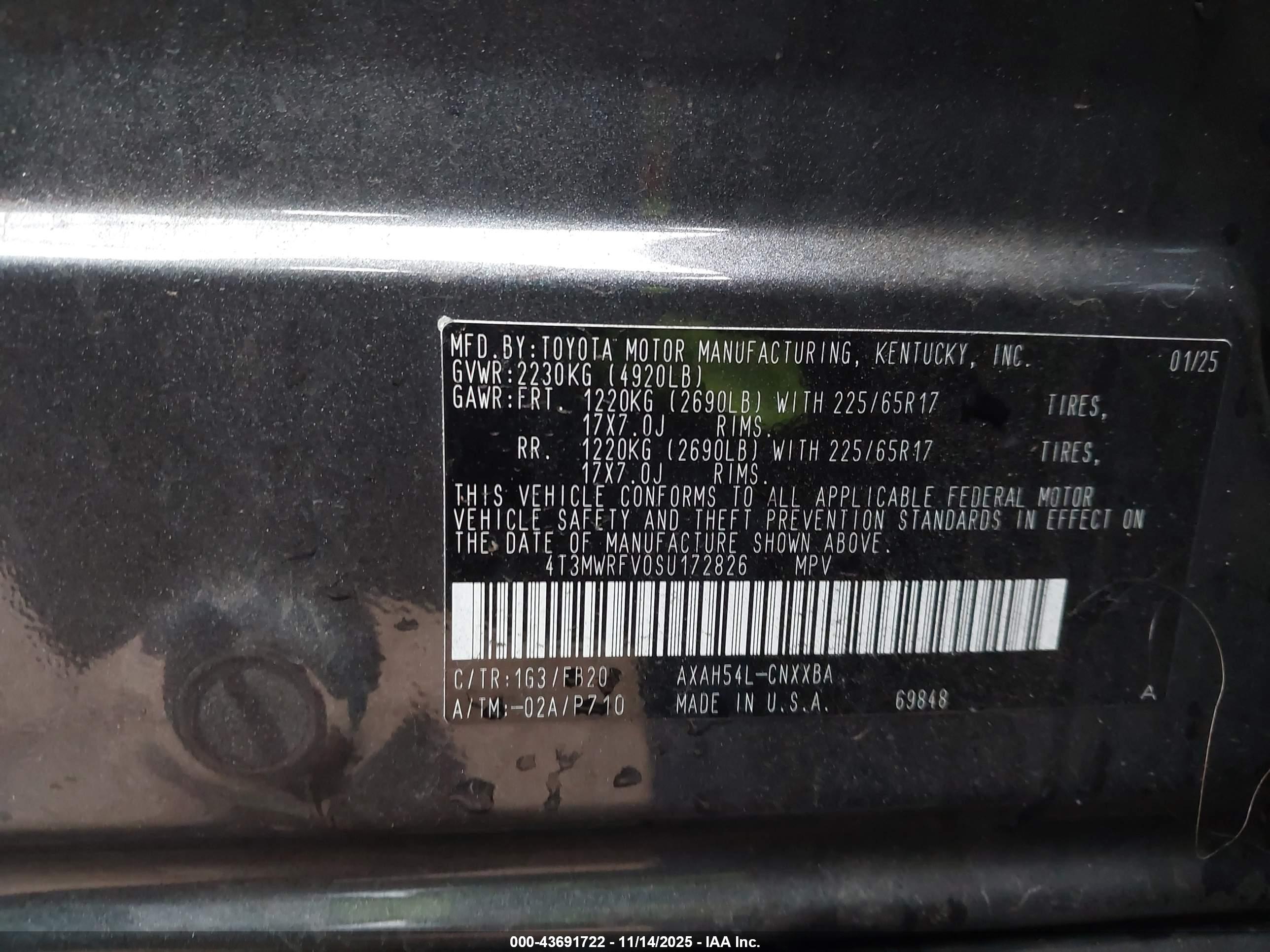 TOYOTA RAV4 image 9