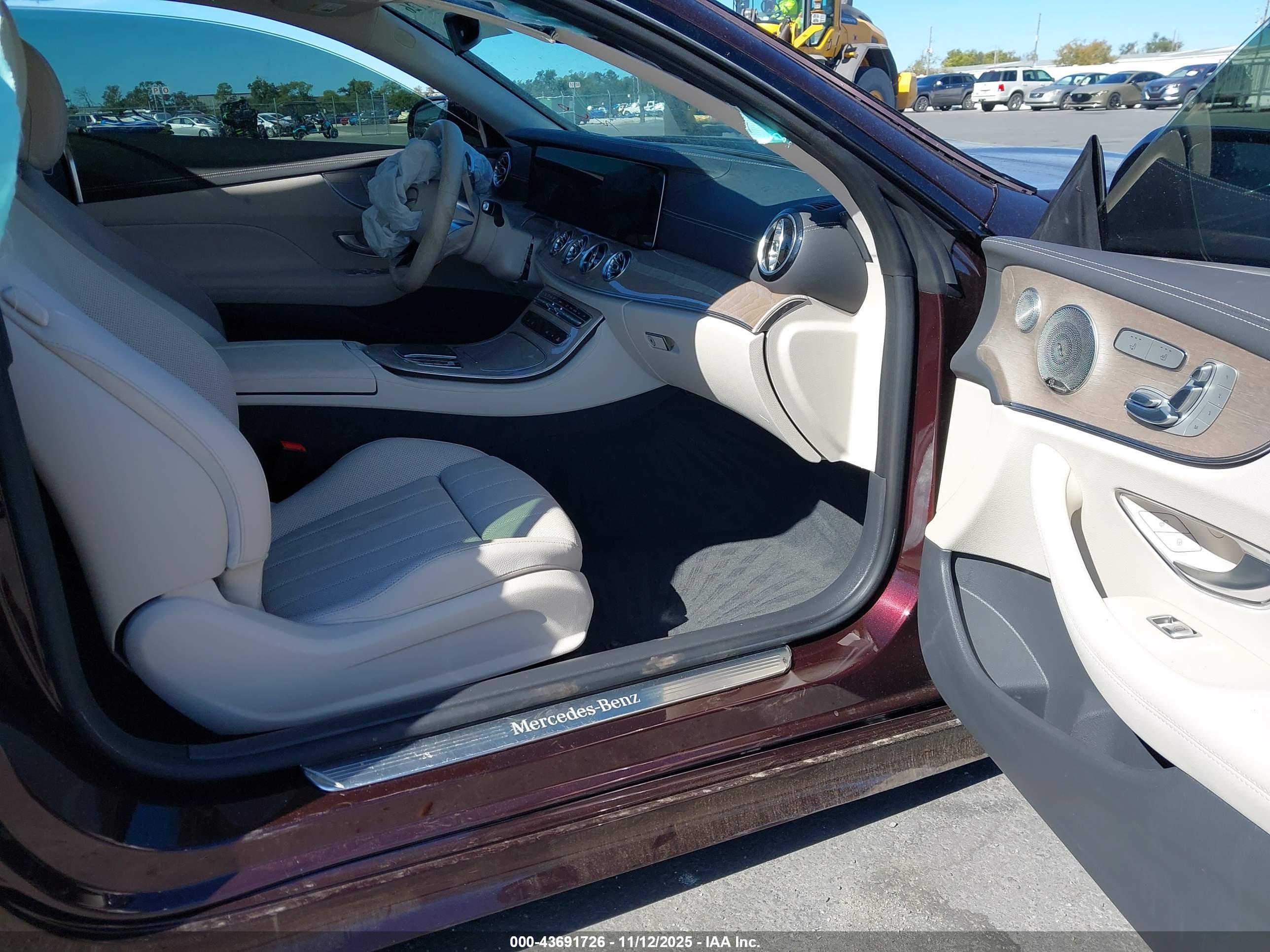 MERCEDES-BENZ E image 5