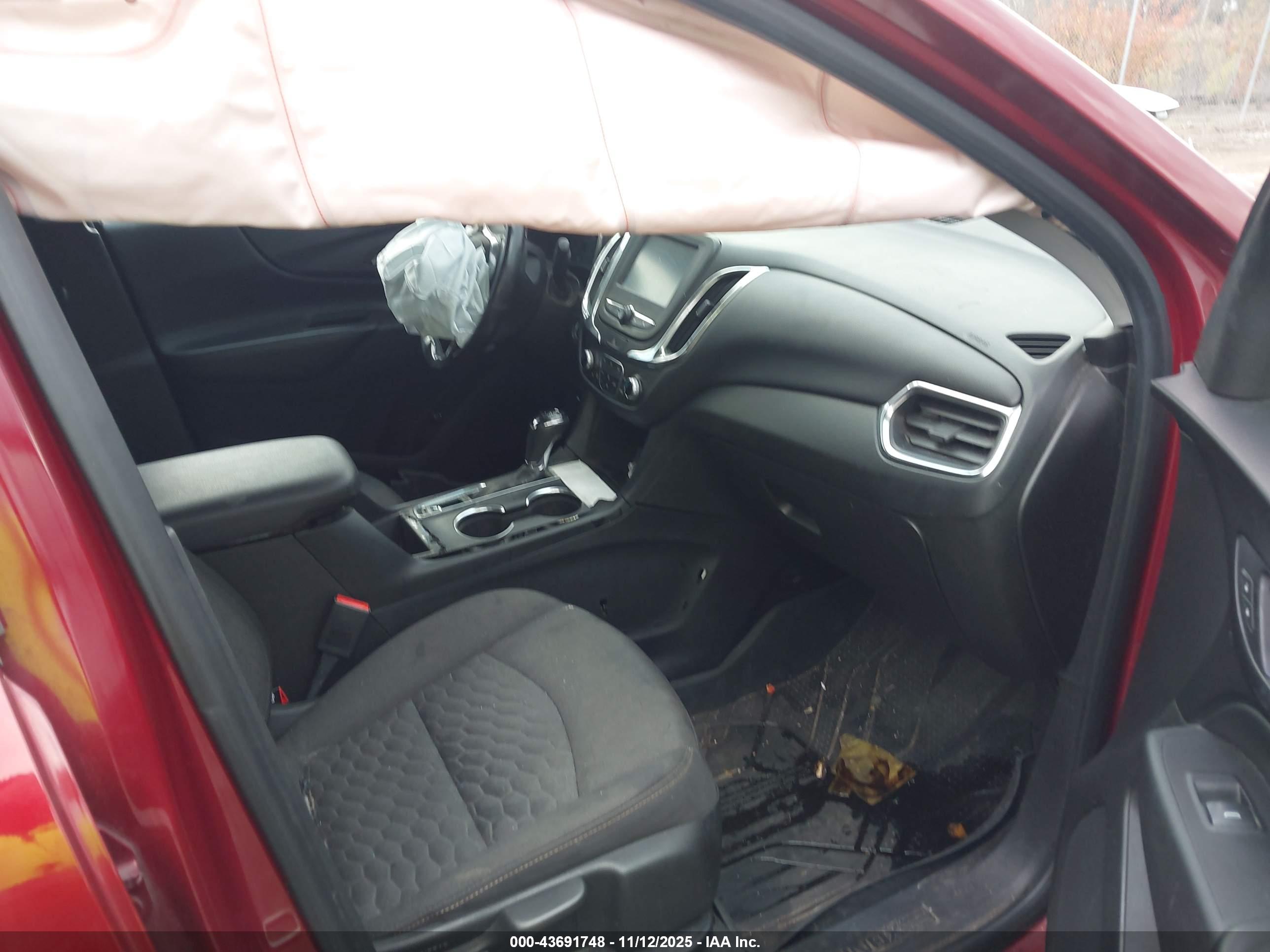 CHEVROLET EQUINOX image 5