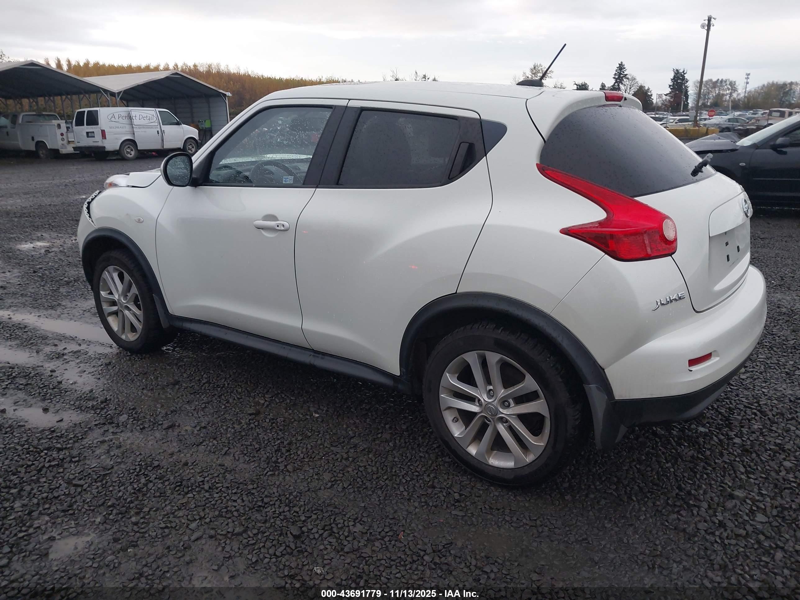 NISSAN JUKE image 3
