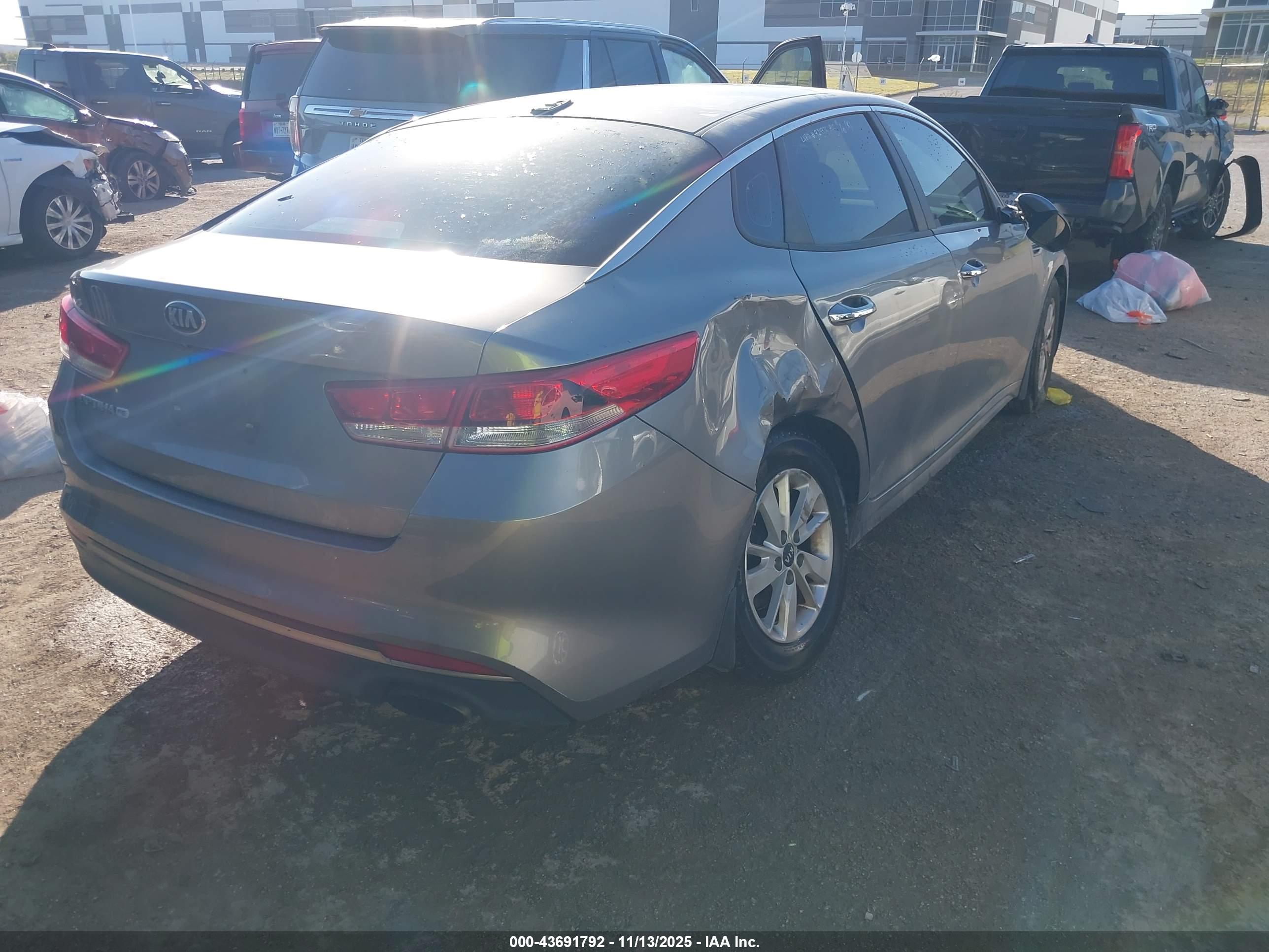 KIA OPTIMA image 4