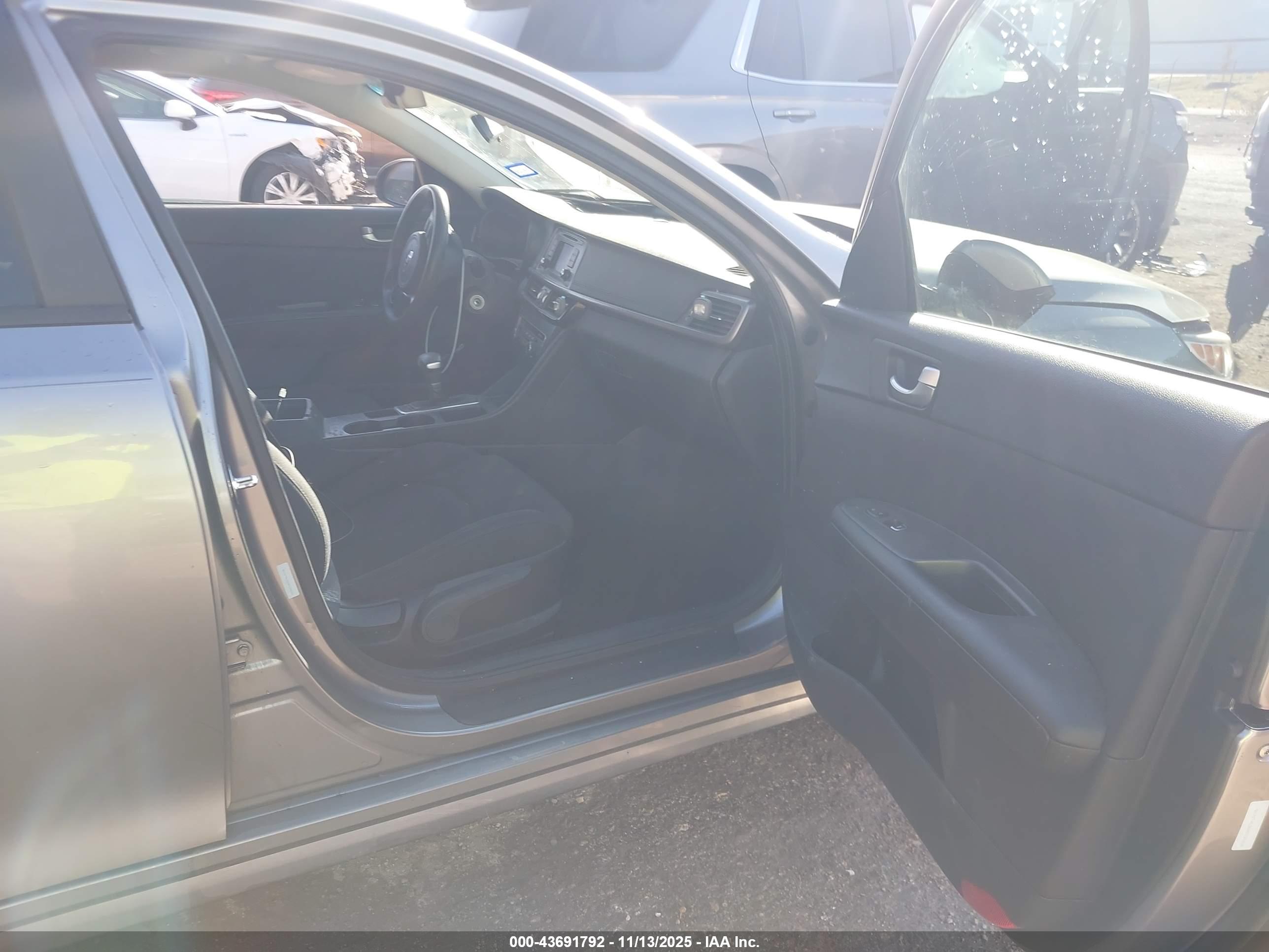 KIA OPTIMA image 5