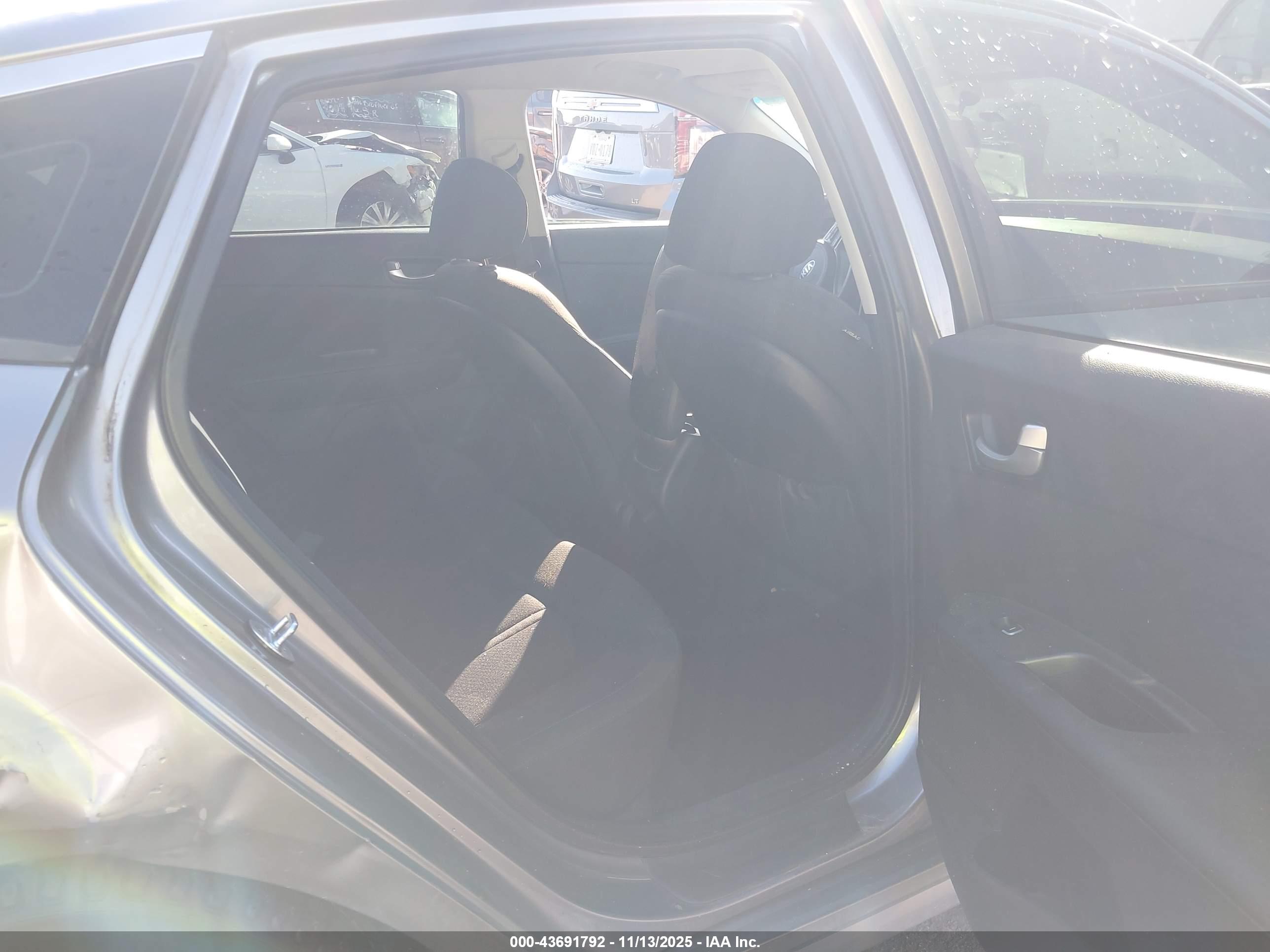 KIA OPTIMA image 8